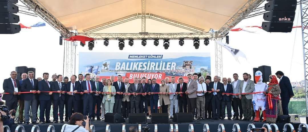 BALIKESİRLİLER, İSTANBUL’DA BULUŞTU