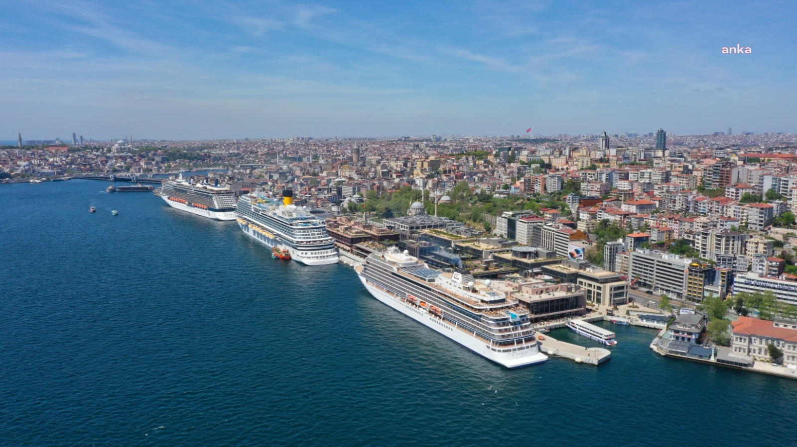 GALATAPORT İSTANBUL “YILIN LİMANI” SEÇİLDİ