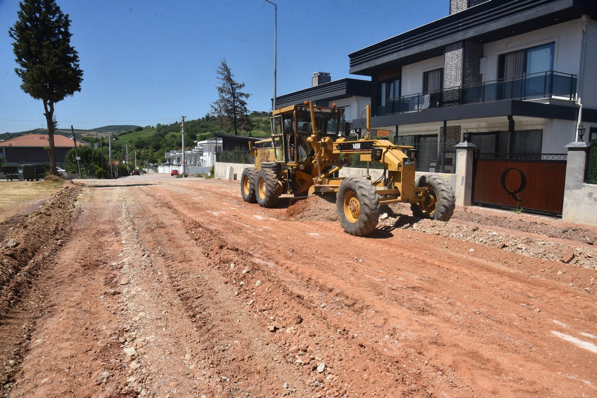 İZMİT BELEDİYESİ'NDEN KABAOĞLU'NA YENİ CADDE