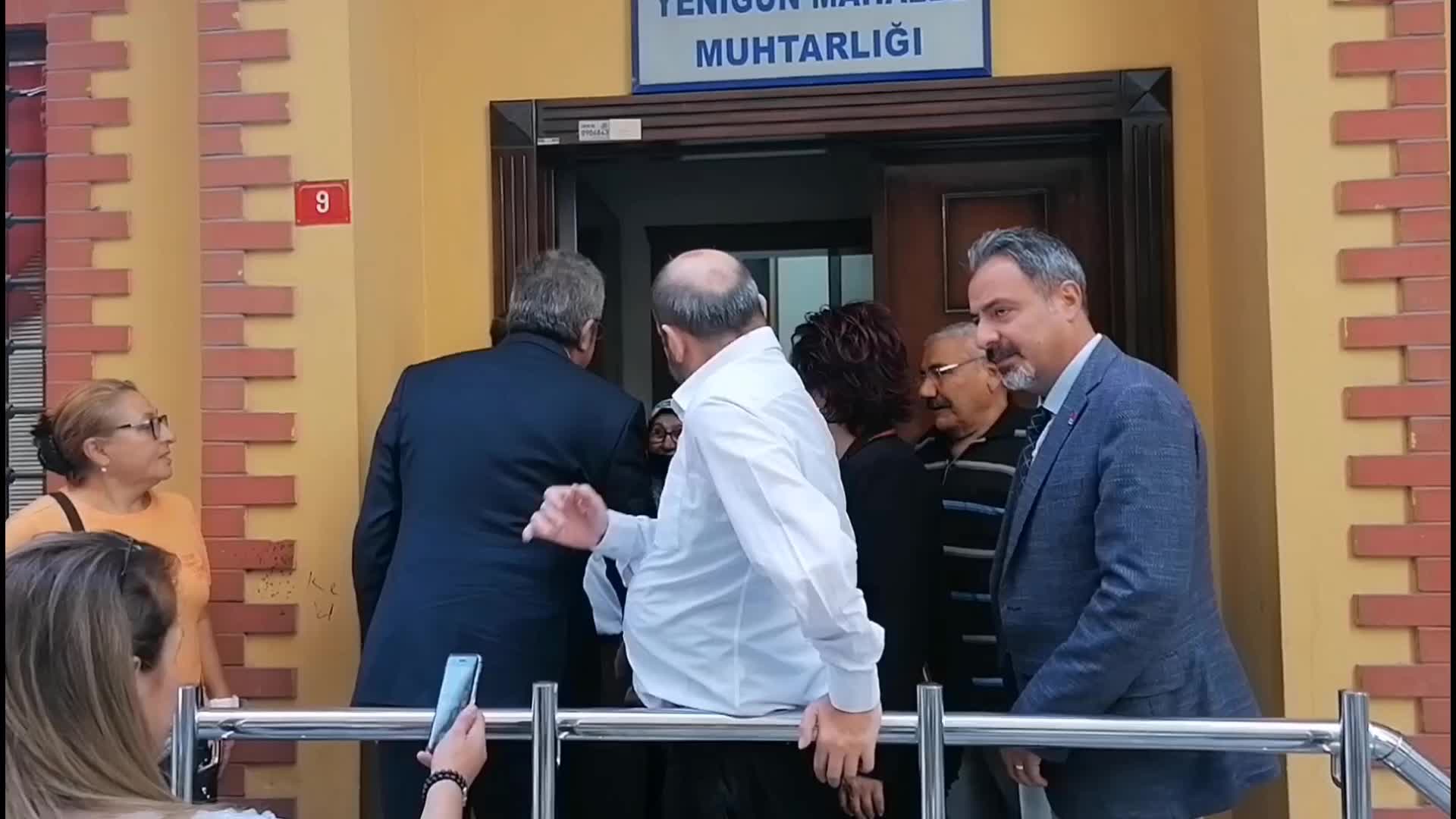 ENGİN ALTAY’A DERT YANAN KASAP: “18 BİN TL ELEKTRİK FATURASI ÖDEYİP, ÜSTÜNE KİRA VERİP, AMBALAJLARA AYLIK 12 BİN TL VEREREK BEN NASIL AYAKTA DURAYIM”