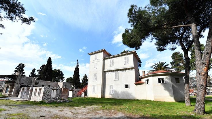 161 YILLIK PATERSON KÖŞKÜ AYAĞA KALDIRILIYOR