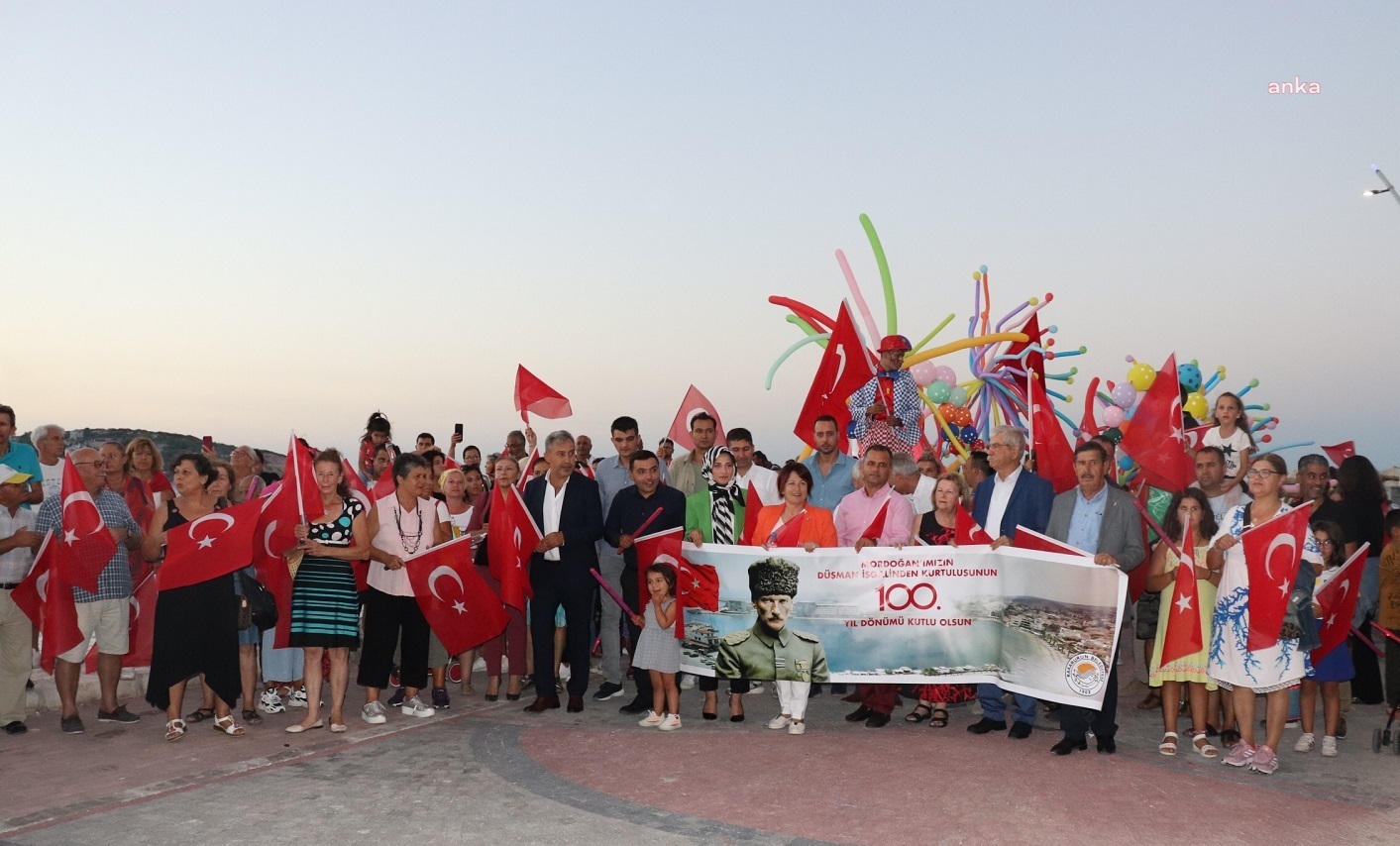 KARABURUN VE MORDOĞAN'DA KURTULUŞ COŞKUSU