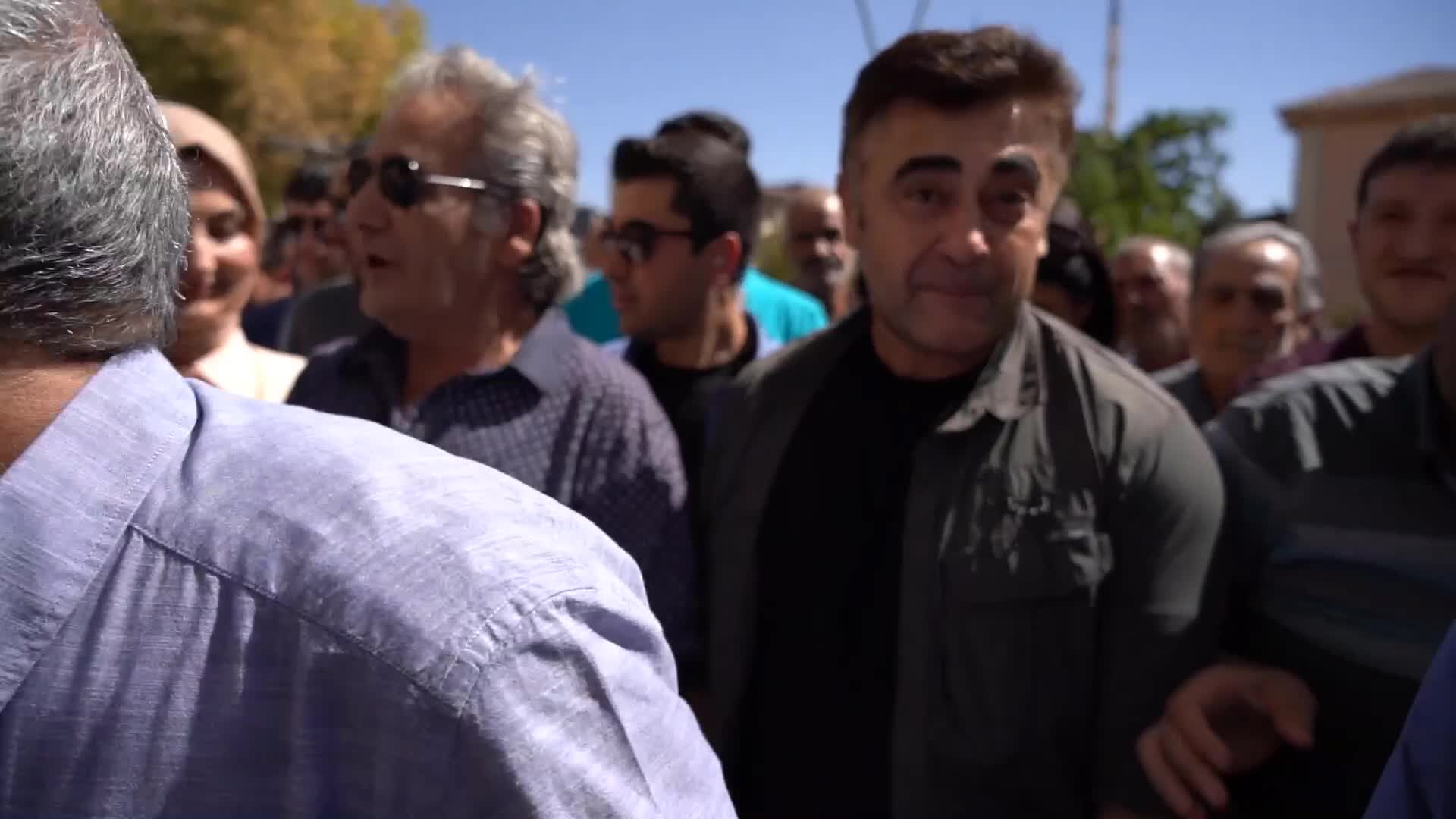 ELAZIĞLI ÜNİVERSİTE ÖĞRENCİSİNDEN BABACAN’A: “YURT YOK. HANİ BU SORUN ÇÖZÜLMÜŞTÜ. BABAM ASGARİ ÜCRETLE ÇALIŞIYOR, BİR ÖĞRENCİ NASIL KİRA TUTSUN”