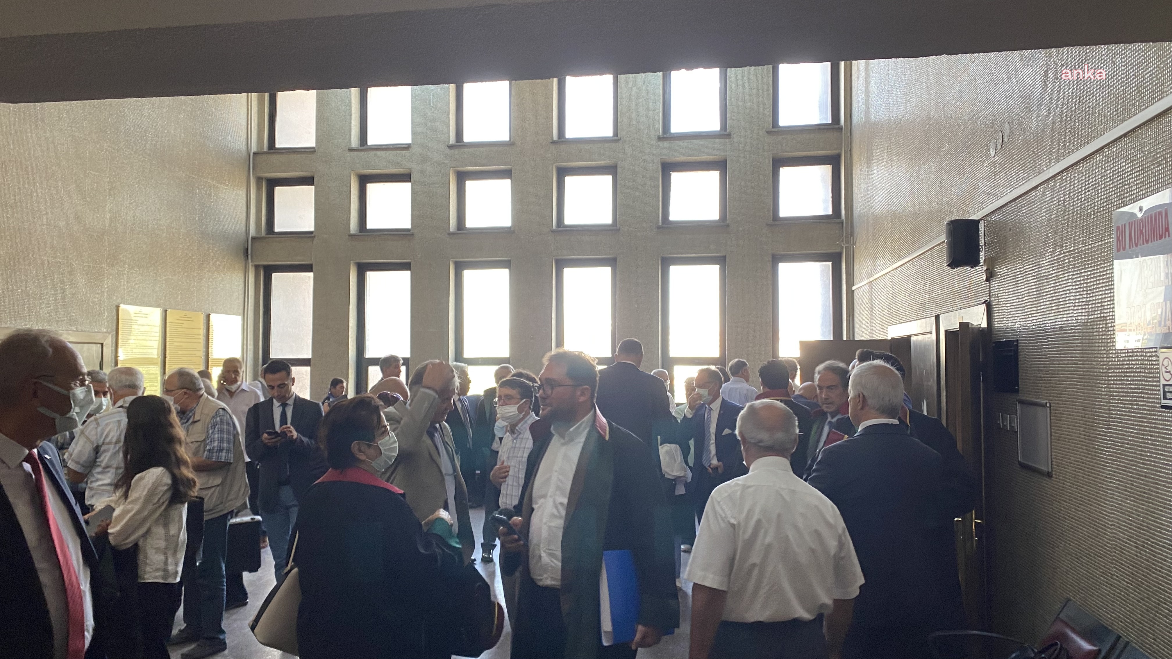 EMEKLİ AMİRALLERİN 'MONTRÖ AÇIKLAMASI' NEDENİYLE YARGILANDIĞI DAVA, ESAS HAKKINDA MÜTALAA VERMESİ BEKLENEN SAVCININ İZİNLİ OLMASI SEBEBİYLE 7 EKİM’E ERTELENDİ