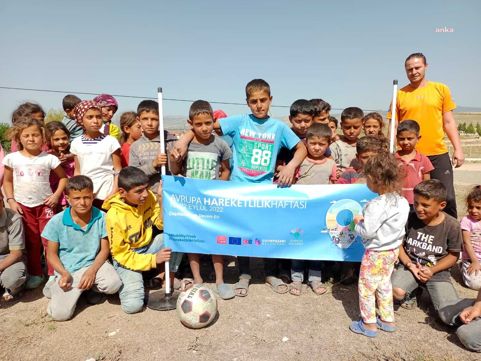 ODUNPAZARI BELEDİYESİ, AVRUPA HAREKETLİLİK HAFTASI KAPSAMINDA TARIM İŞÇİLERİNİN ÇOCUKLARI İLE BİR ARAYA GELDİ