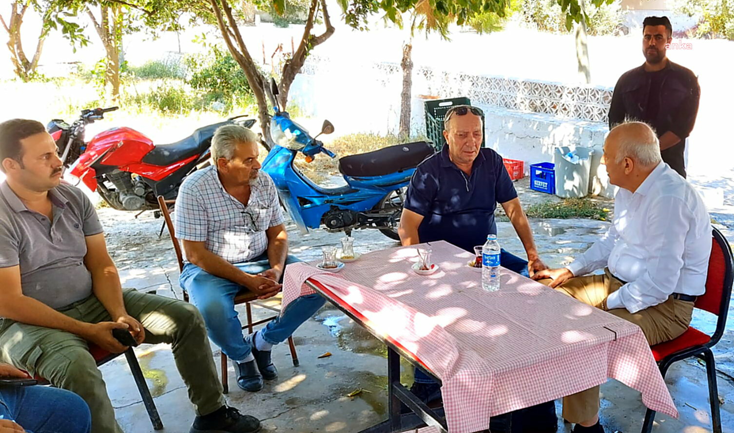 SÖKE BELEDİYE BAŞKANI TUNCEL MAHALLE ZİYARETLERİNDE VATANDAŞLARIN SORUNLARINI DİNLEDİ