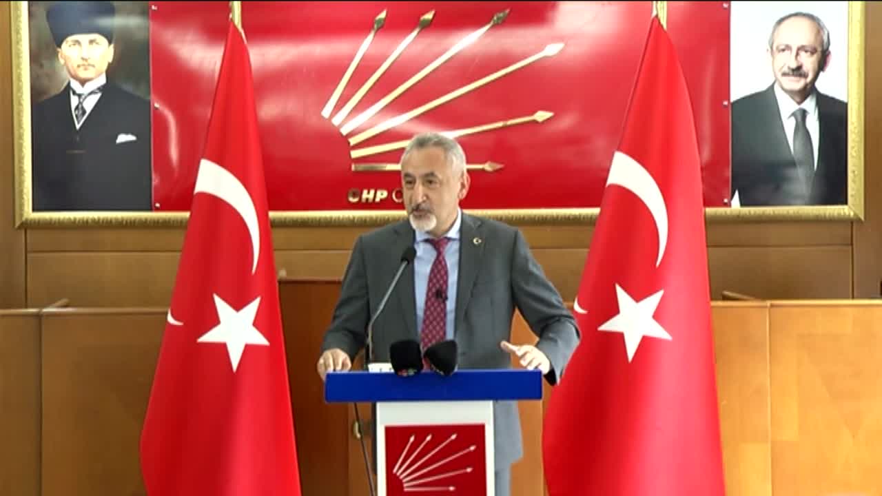 MUSTAFA ADIGÜZEL, FINDIK KANUNU TEKLİFİ'NİN DETAYLARINI AÇIKLADI: "FINDIĞI SADECE YERLİ TÜCCARLAR ALACAK"