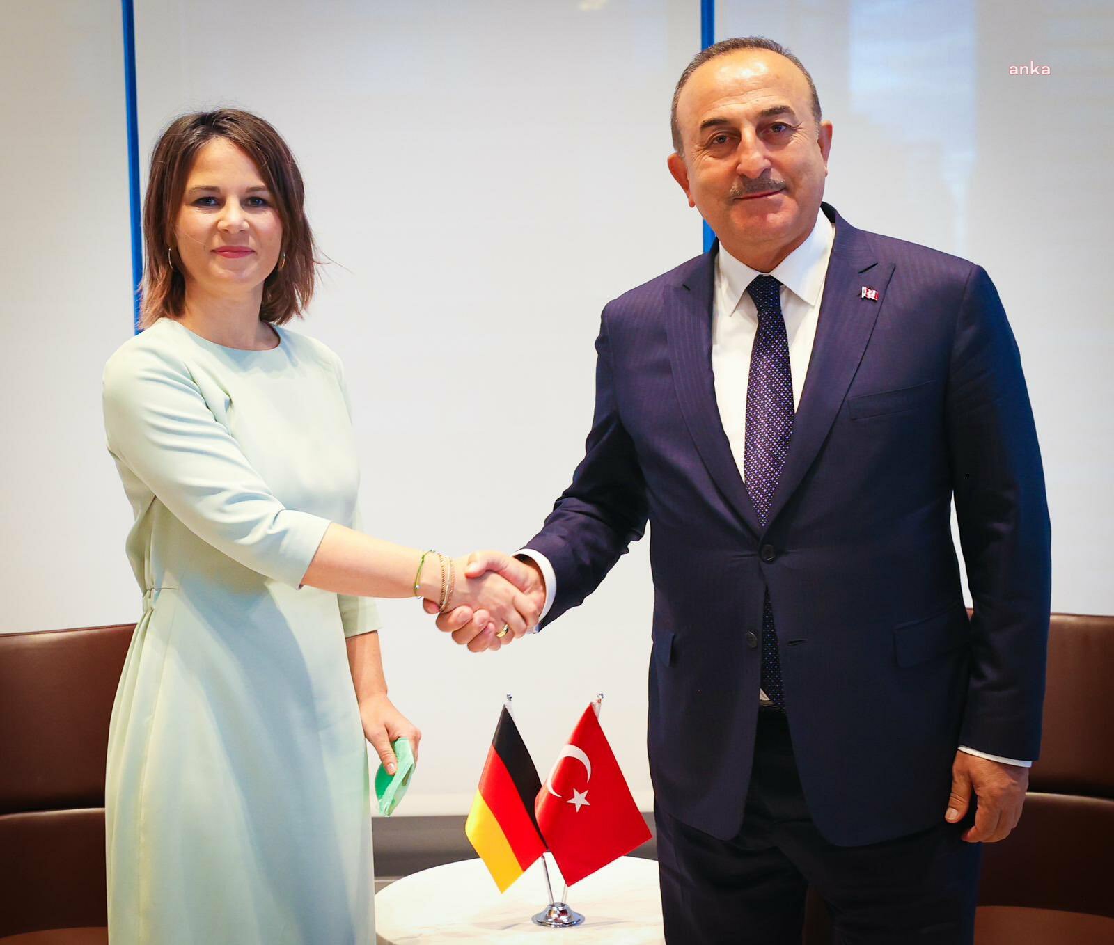 DIŞİŞLERİ BAKANI MEVLÜT ÇAVUŞOĞLU ALMAN MEVKİDAŞI ANNA BAERBOCK İLE GÖRÜŞTÜ