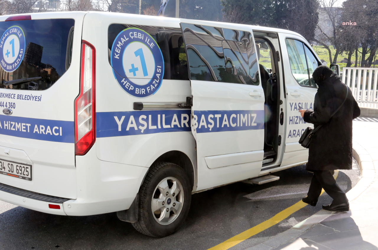 KÜÇÜKÇEKMECE BELEDİYESİ’NDEN 3 YILDA 26 BİN İHTİYAÇ SAHİBİNE ÜCRETSİZ ULAŞIM DESTEĞİ