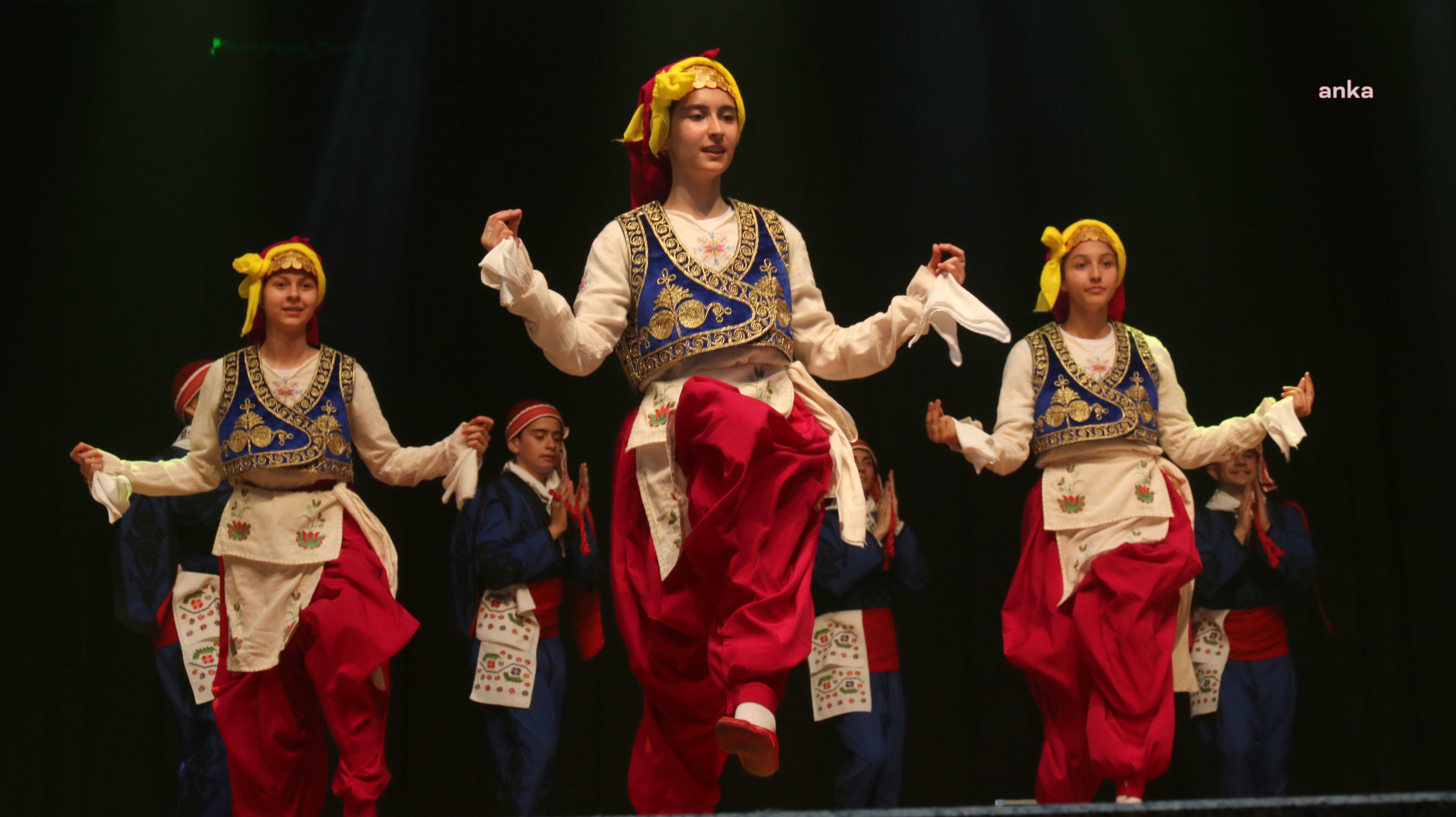 ÇANKAYA BELEDİYESİ HOY-TUR HALK DANSLARI TOPLULUĞU, YENİ DANSÇILARINI ARIYOR