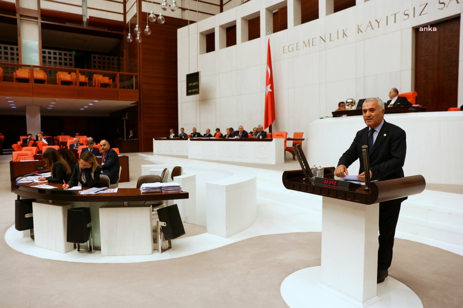 NİHAT YEŞİL’DEN BAKAN KARAİSMAİLOĞLU’NA: "DOLARLA UYDU KİRALAYAN TÜRKSAT’A HERHANGİ BİR UYARINIZ OLDU MU"