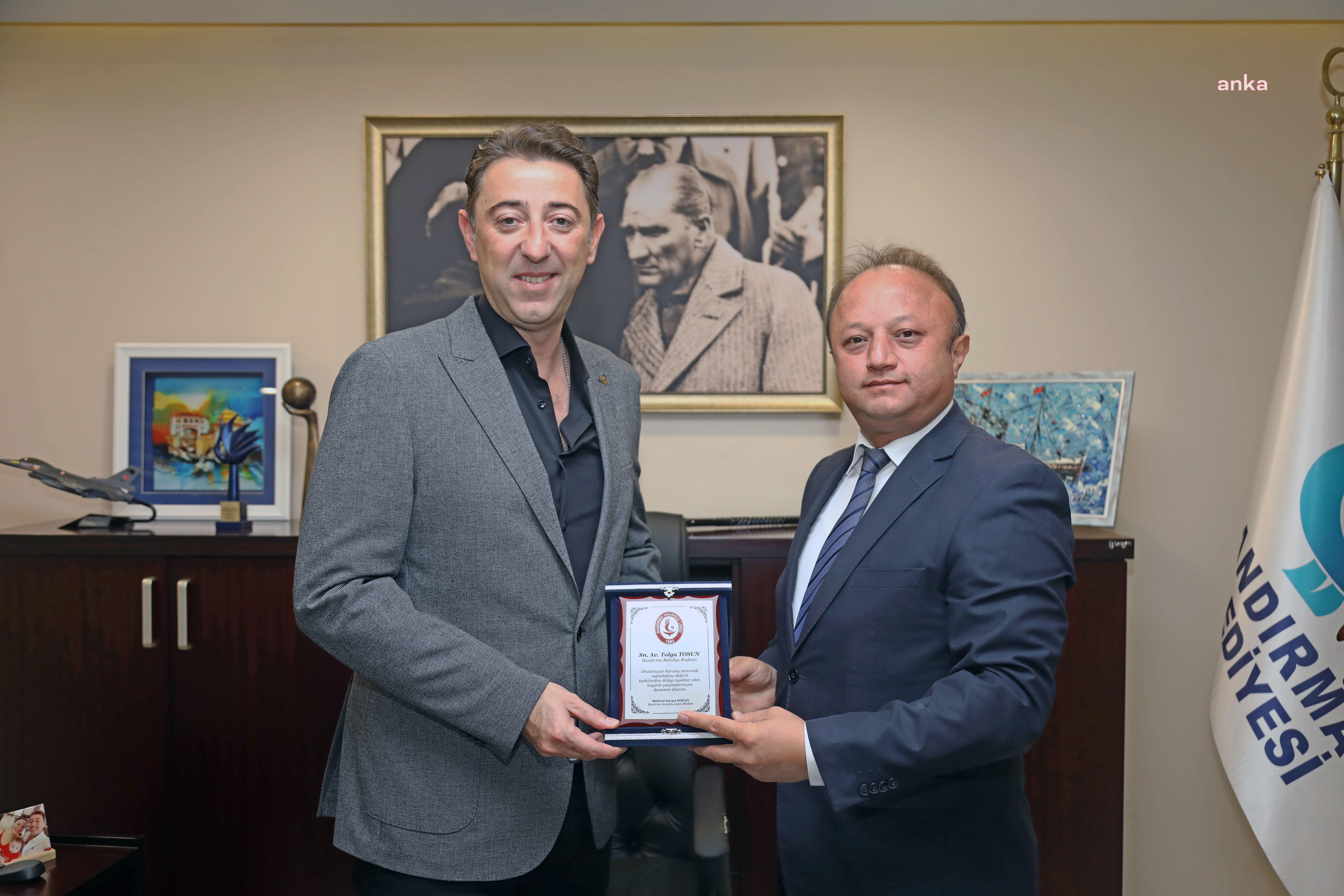 BANDIRMA ANADOLU LİSESİ MÜDÜRÜNDEN BELEDİYE BAŞKANI TOSUN’A TEŞEKKÜR ZİYARETİ
