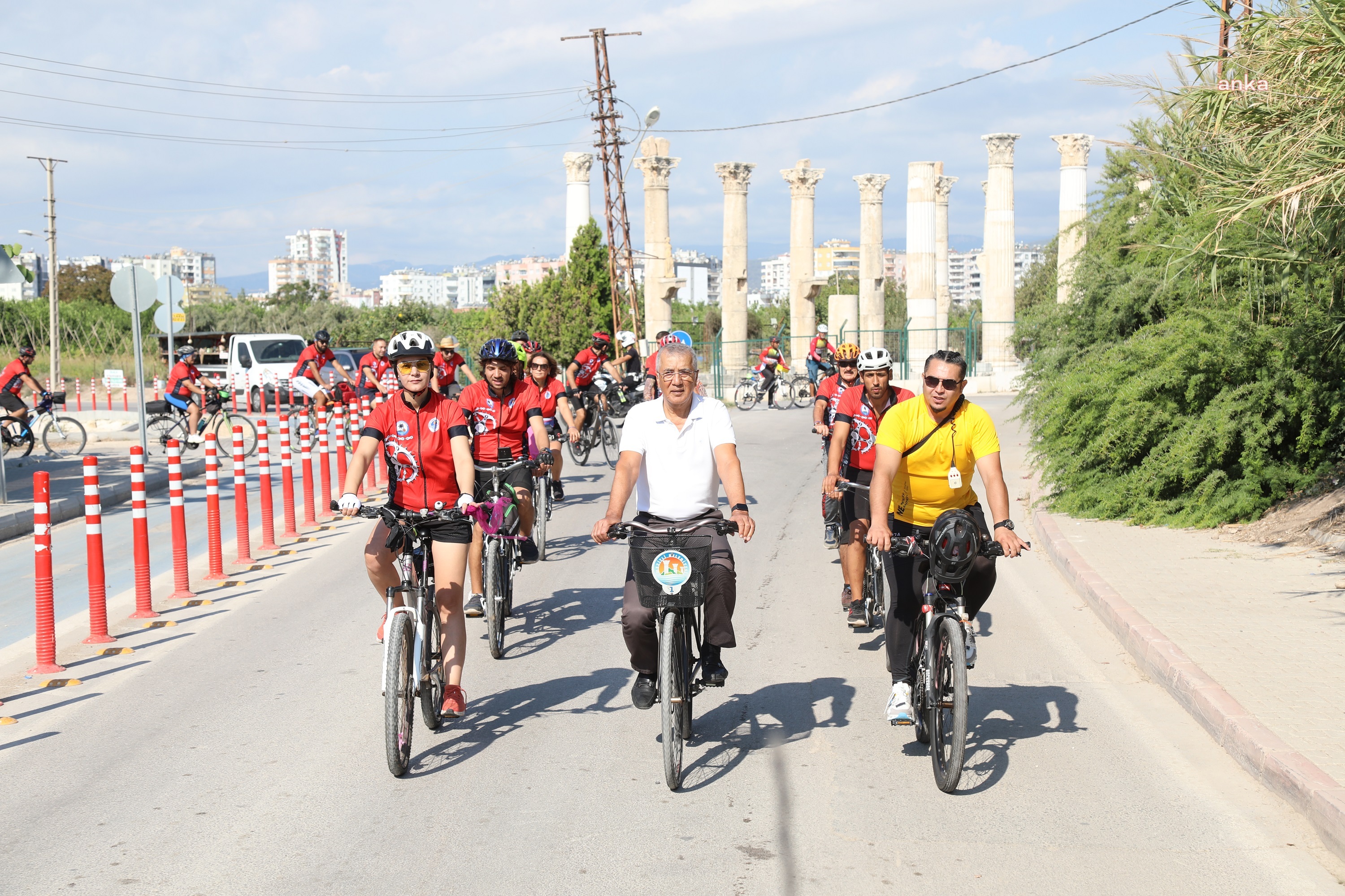 ULUSLARARASI BİSİKLET FESTİVALİ MEZİTLİ’DE BAŞLADI