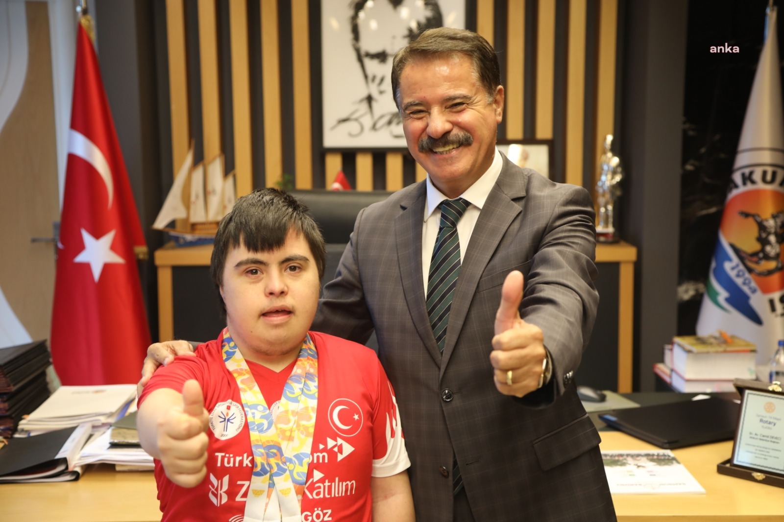 ATAKUM BELEDİYE BAŞKANI DEVECİ’DEN MİLLİ SPORCU ÖZTANKAL’A DESTEK