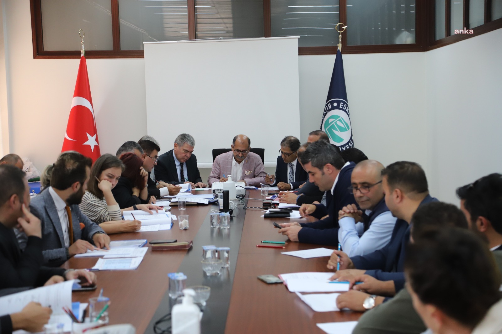 ESKİŞEHİR BÜYÜKŞEHİR'DE TOPLU İŞ SÖZLEŞMESİ SÜRECİ ANLAŞMA İLE SONUÇLANDI