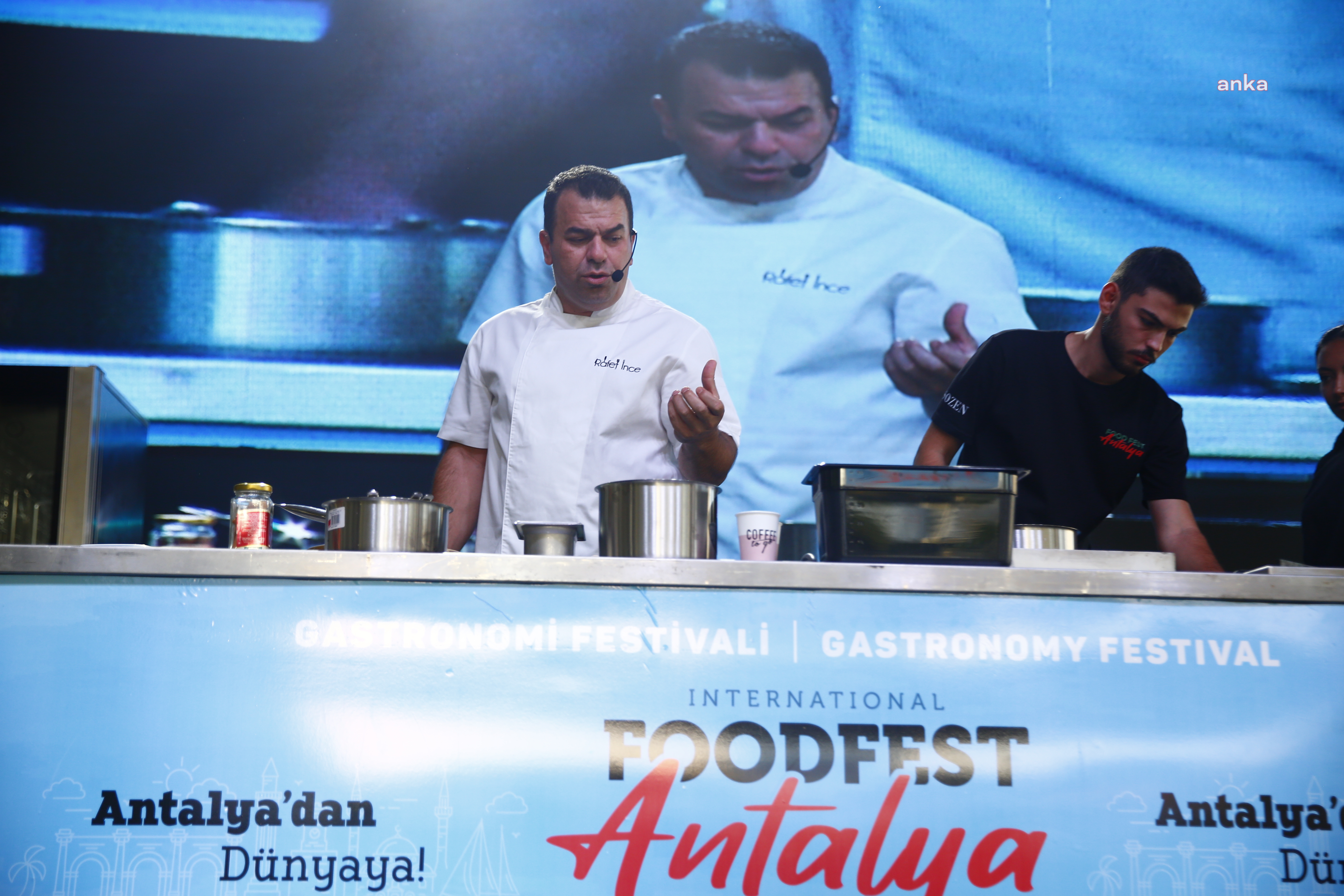 GASTRONOMİNİN KALBİ ANTALYA’DA ATMAYA DEVAM EDİYOR