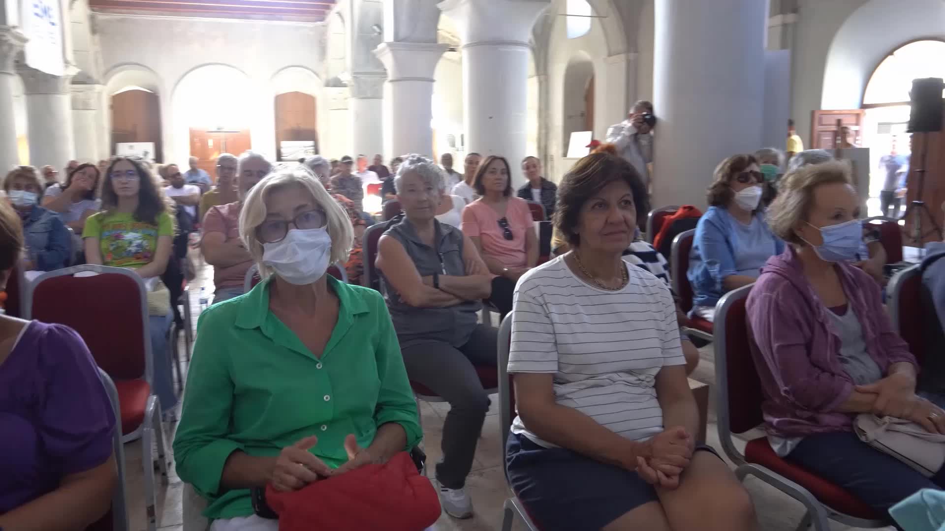 ÇEŞME FESTİVALİ SÜRÜYOR