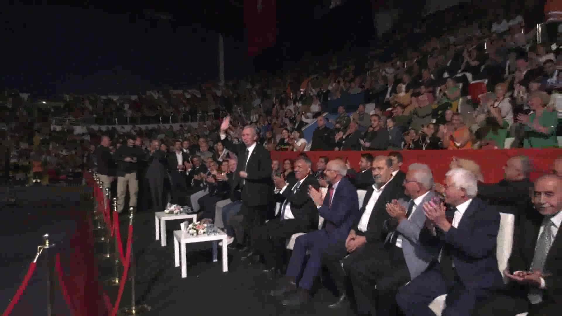 ANKARA BÜYÜKŞEHİR BELEDİYESİ, BÜYÜK OZAN NEŞET ERTAŞ’I VEFA KONSERİYLE ANDI