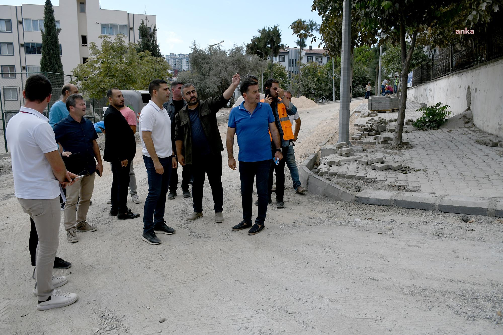 KUŞADASI BELEDİYE BAŞKANI ÖMER GÜNEL, MERAM SİTESİ’Nİ ZİYARET ETTİ