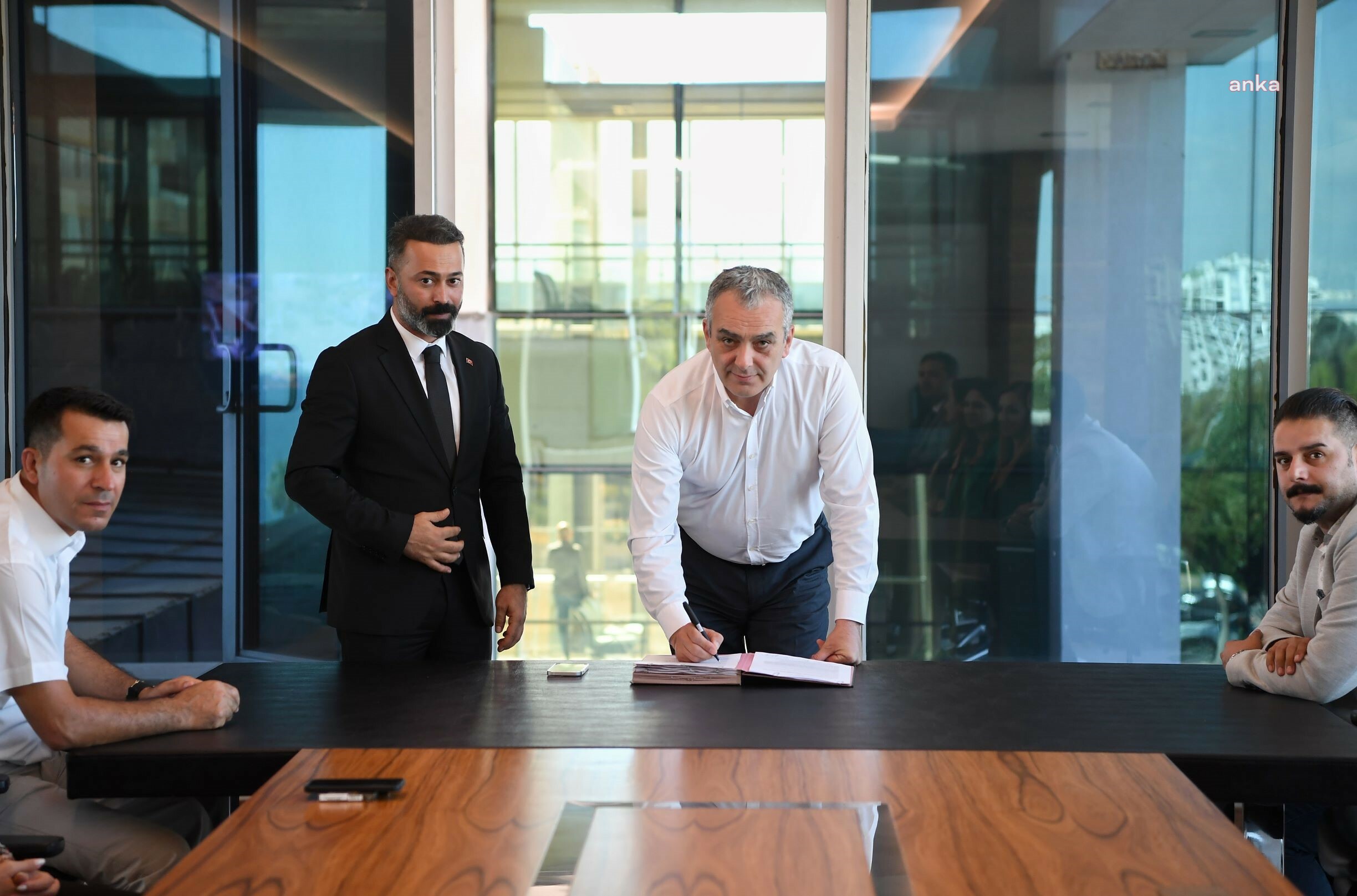 KONYAALTI BELEDİYESİ'NDE SEVİNDİREN PROTOKOL