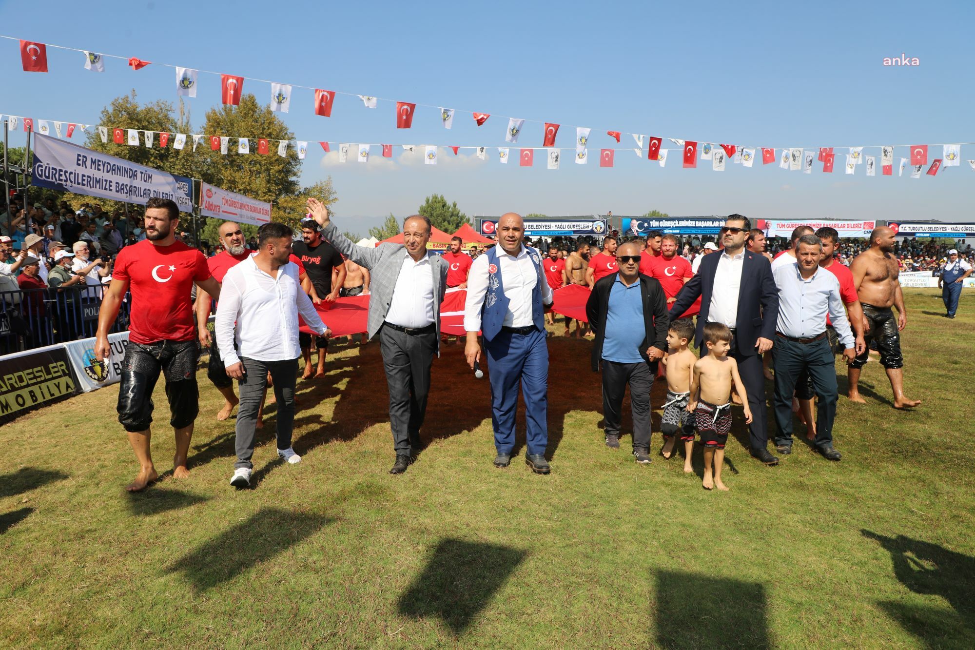 TURGUTLU BELEDİYESİ YÖRÜK MEHMET YAĞLI GÜREŞLERİ 8 EKİM’DE YAPILACAK