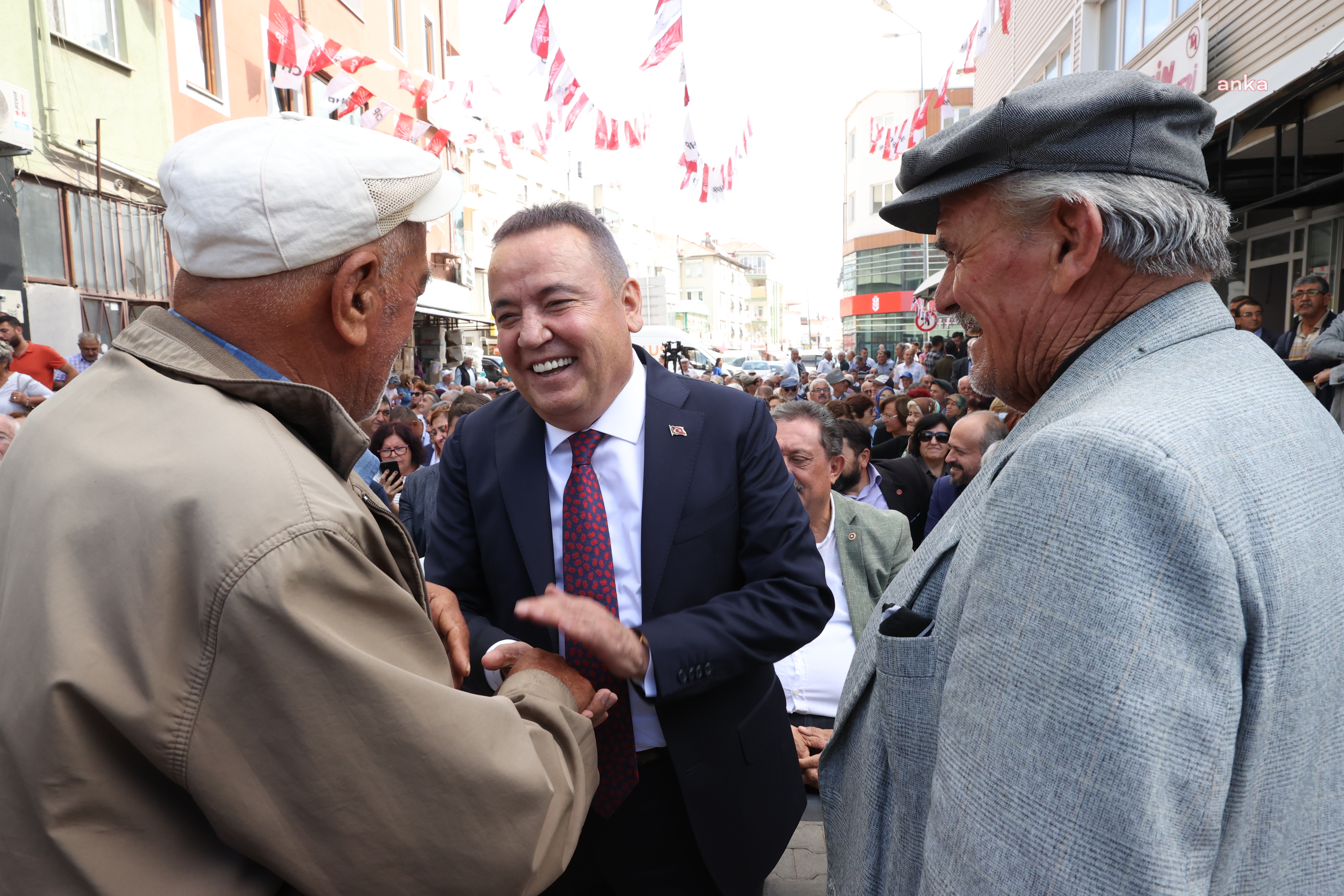 MUHİTTİN BÖCEK'TEN KORKUTELİ’NE YAŞ MEYVE SEBZE KURUTMA TESİSİ MÜJDESİ