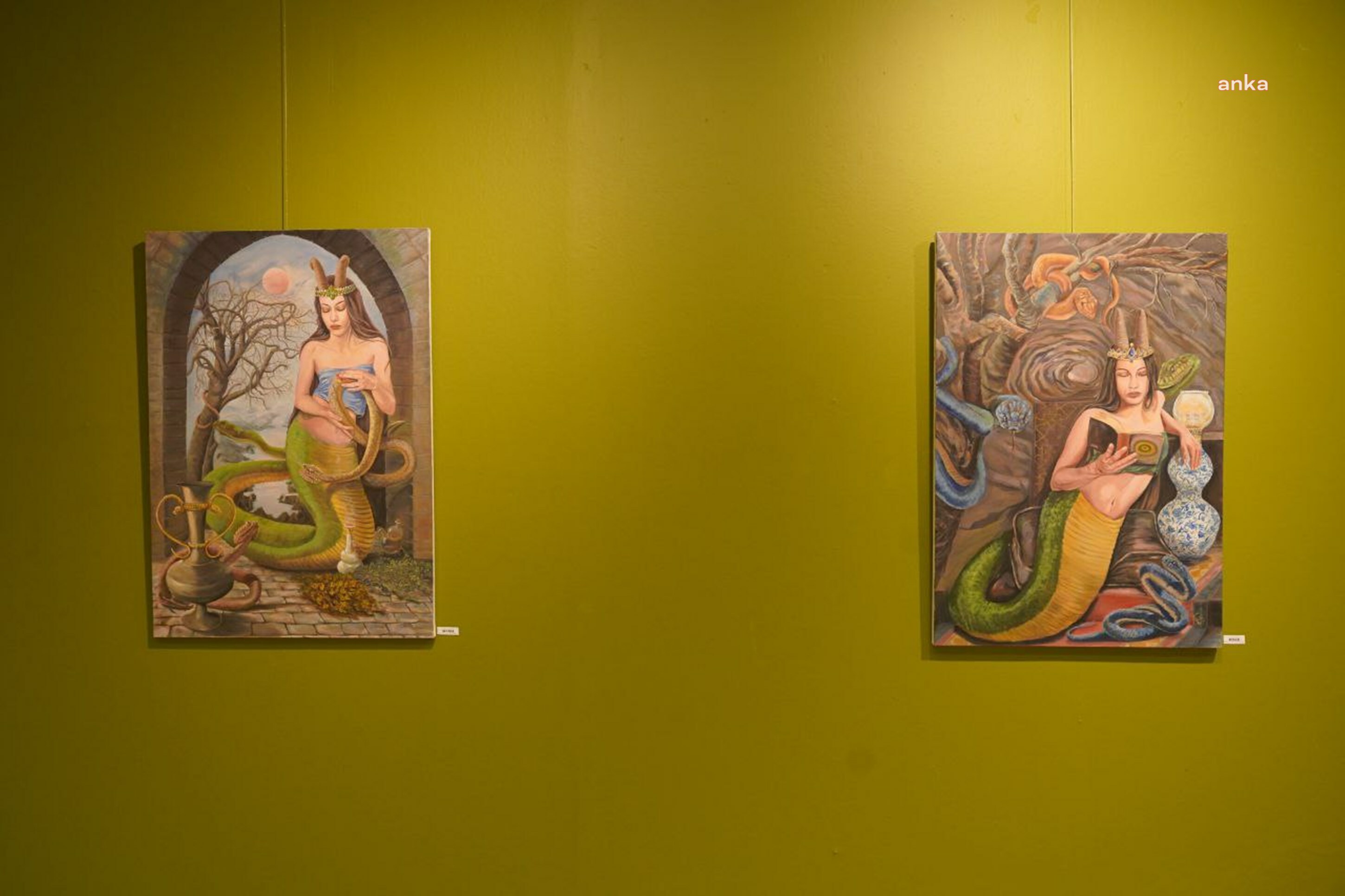 RESSAM MELİKE YAŞA’DAN AYVALIK’TA “TANRIÇA ŞAHMERAN” RESİM SERGİSİ