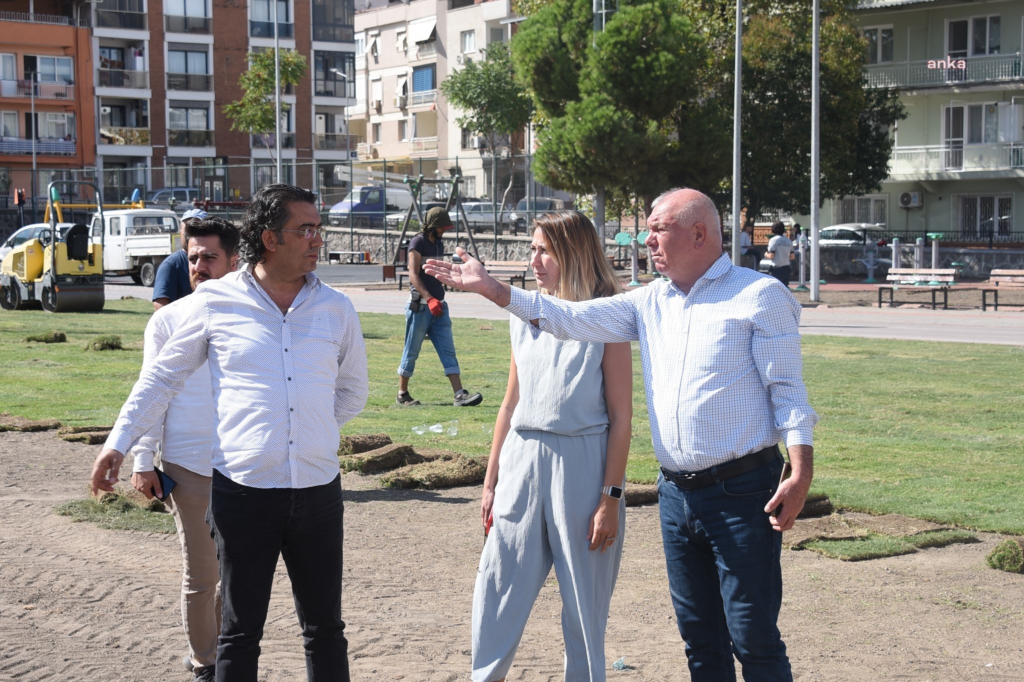 KEMALPAŞA’DA PARKLAR YENİLENİYOR