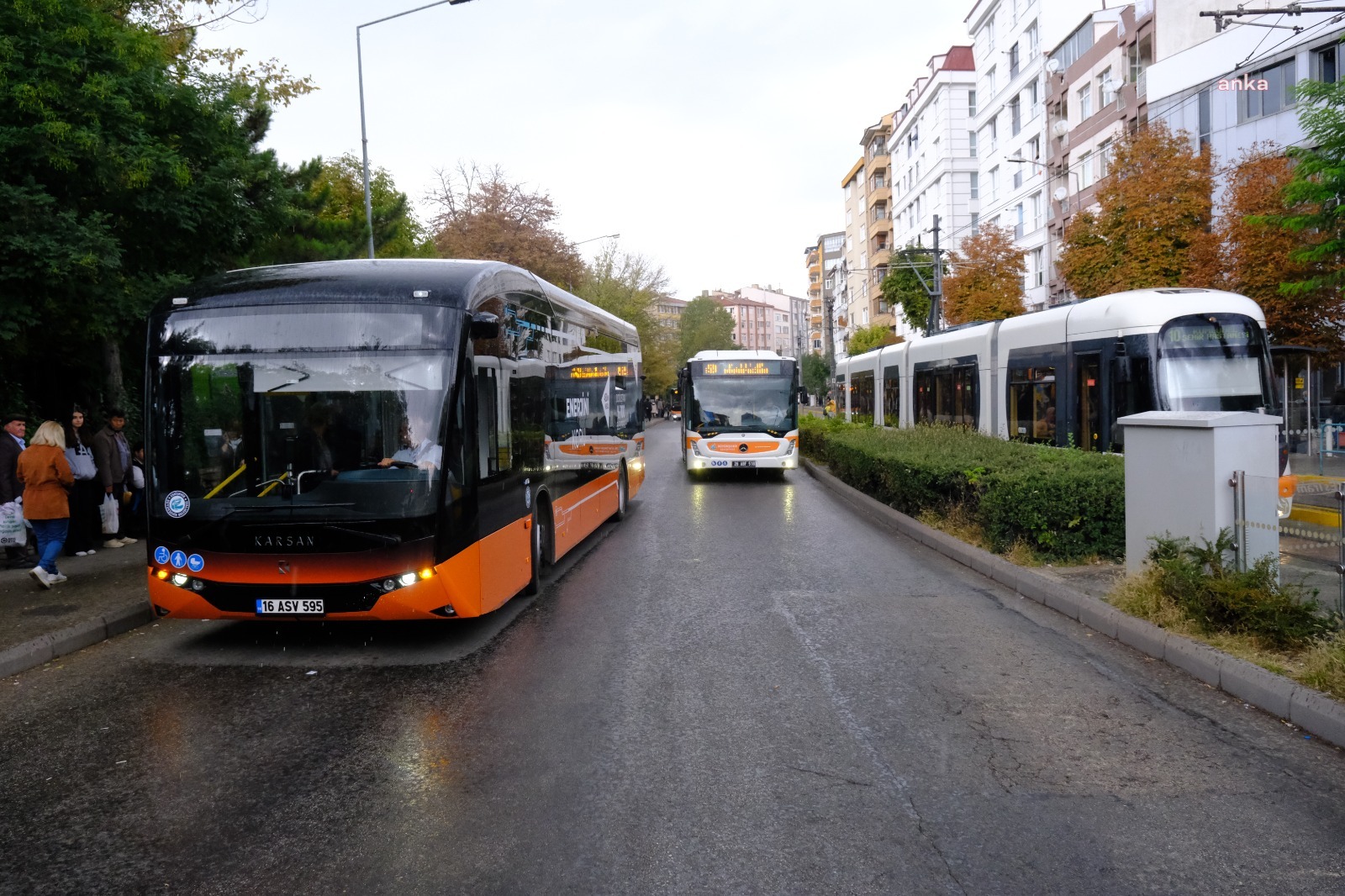 ESKİŞEHİR’DE ELEKTRİKLİ OTOBÜSLER TEST SÜRÜŞÜNDE