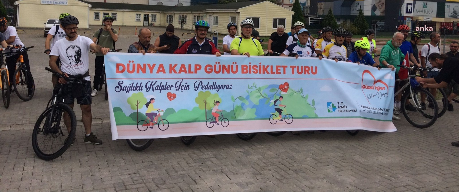 İZMİT BELEDİYESİ, KALP SAĞLIĞINA BİSİKLET TURUYLA DİKKAT ÇEKTİ