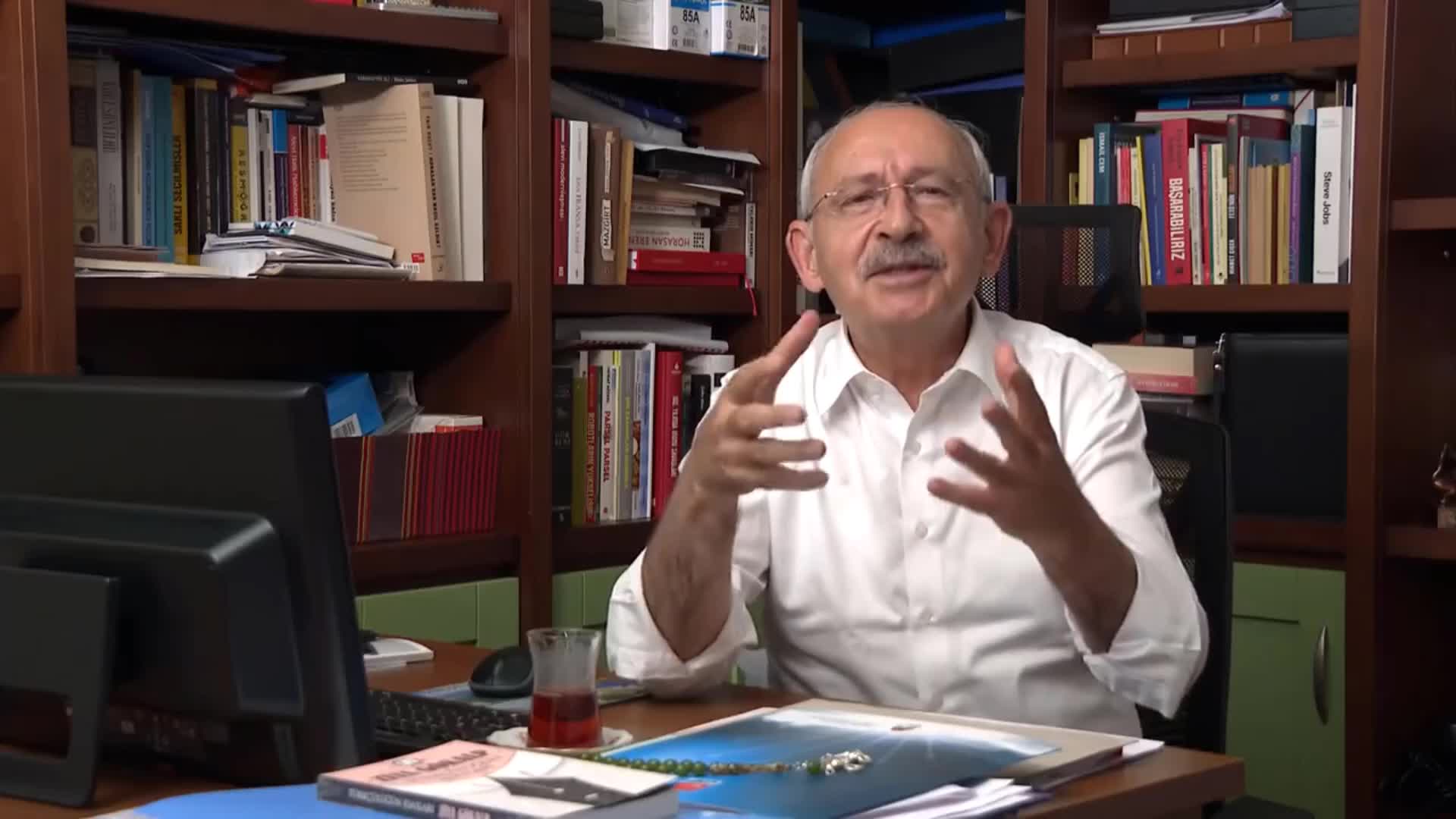 KILIÇDAROĞLU: KADINLARIN GİYİM KUŞAMINI SİYASETİN TEKELİNDEN ÇIKARTIYORUZ. YARIN İTİBARİ İLE BU YARAYI SONSUZA KADAR KAPATACAK ADIMI ATIYORUZ. KANUN TEKLİFİMİZİ TBMM’YE SUNACAĞIZ