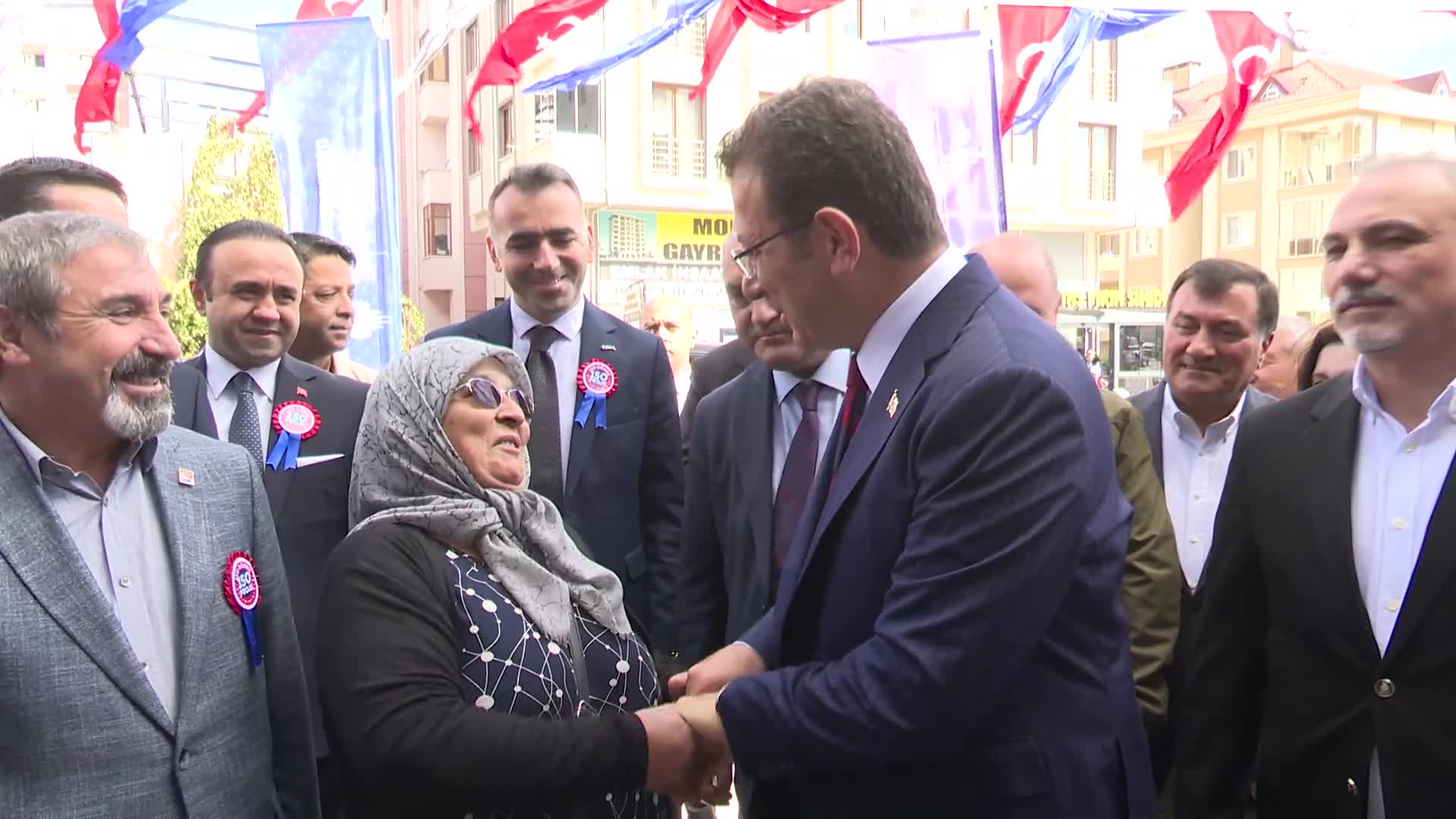 İBB SINAV HAZIRLIĞI İÇİN 11 DERS ATÖLYESİ AÇTI. İMAMOĞLU: "ADALETSİZLİĞE, EŞİTSİZLİĞE DÖNÜK ORTAMLARI TAMİR ETMEYE GAYRET GÖSTERECEĞİZ"