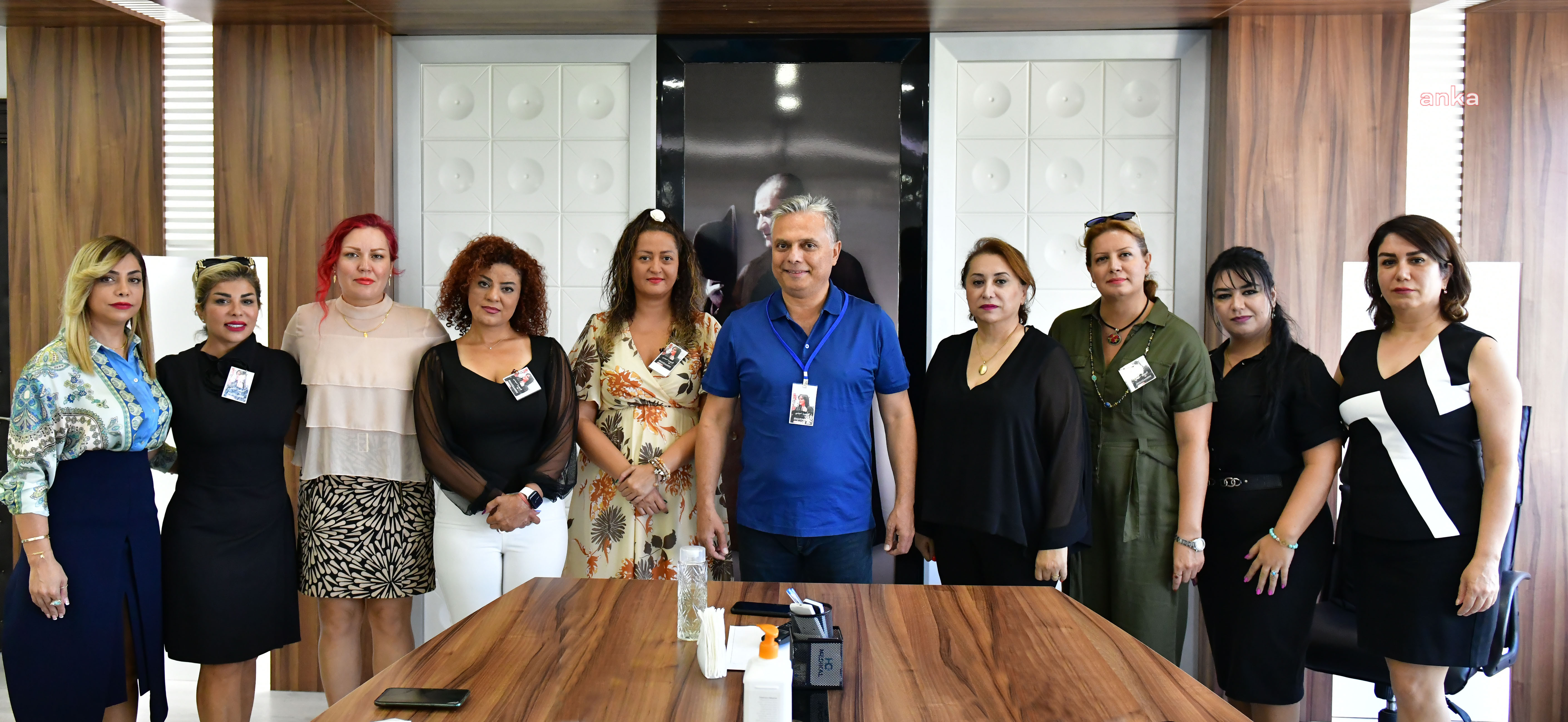 MURATPAŞA BELEDİYE BAŞKANI UYSAL'A İRANLI KADINLARDAN ZİYARET