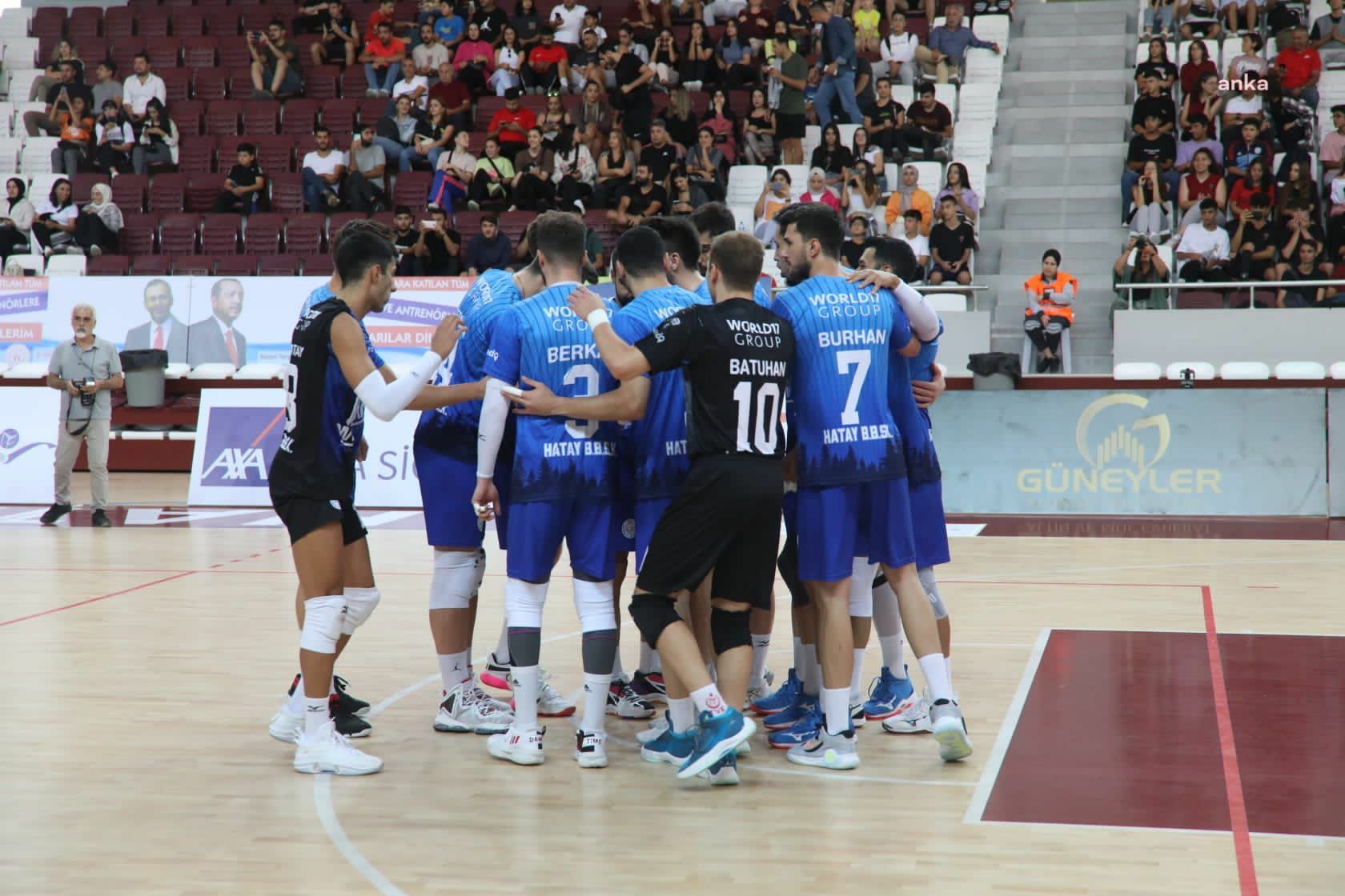 HATAY BÜYÜKŞEHİR BELEDİYESPOR ERKEK VOLEYBOL TAKMI GALATASARAY HDI SİGORTA’YA 3-2 MAĞLUP OLDU