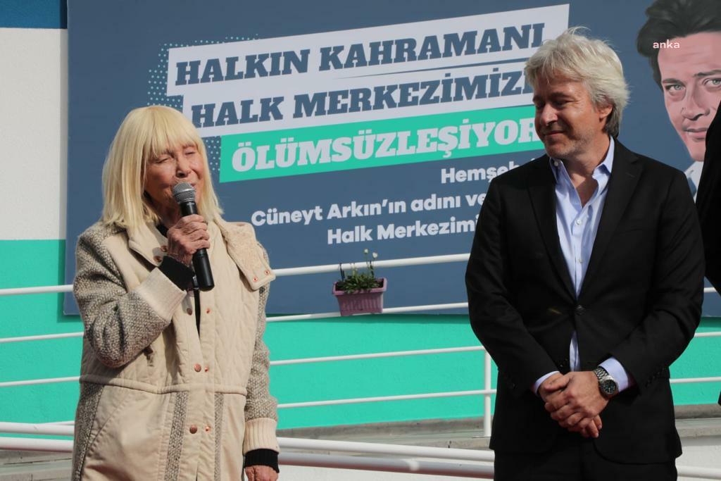 ODUNPAZARI’NDA CÜNEYT ARKIN HALK MERKEZİ TÖRENLE AÇILDI