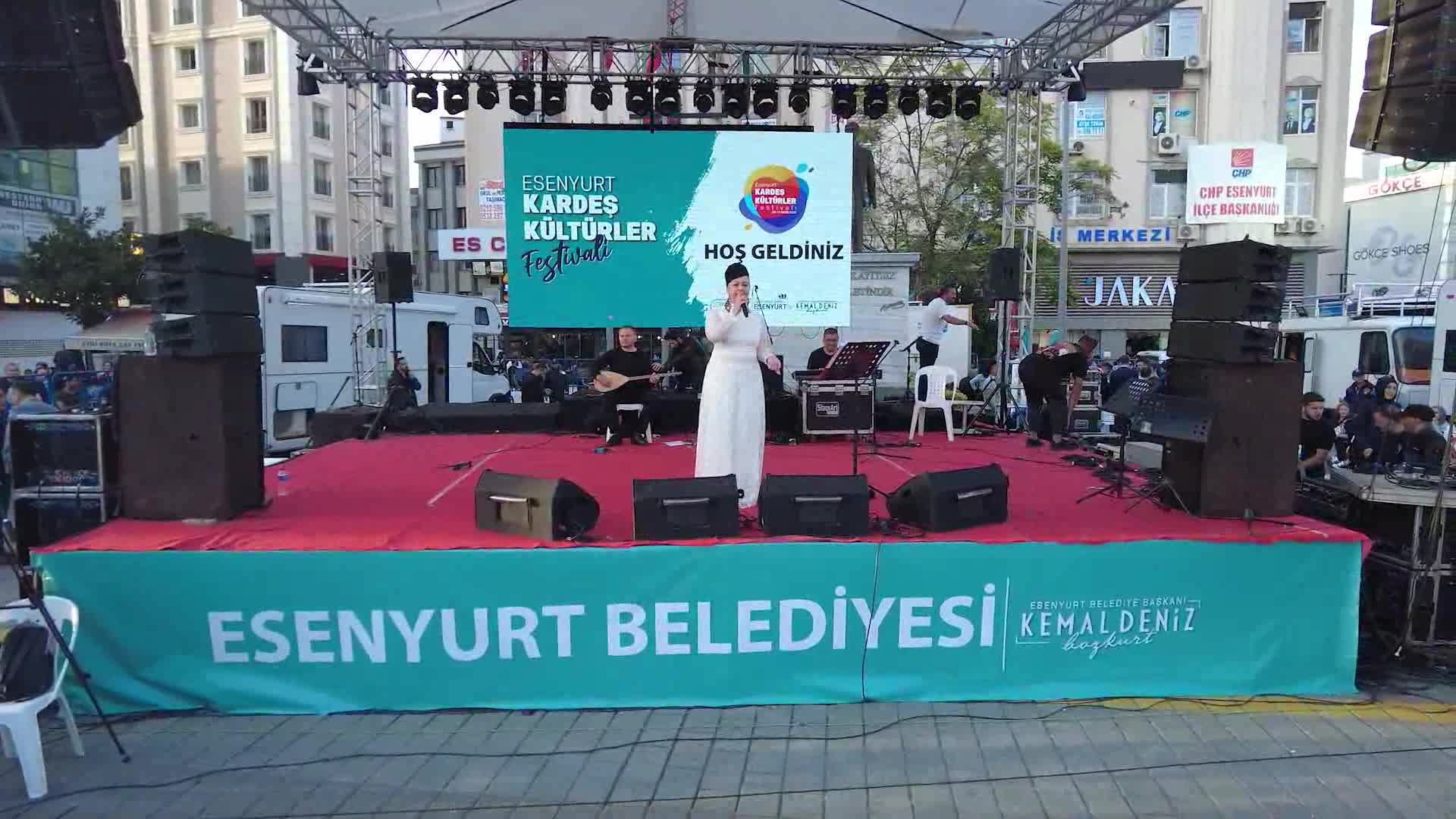 ESENYURT’TA KARADENİZ RÜZGÂRI ESTİ