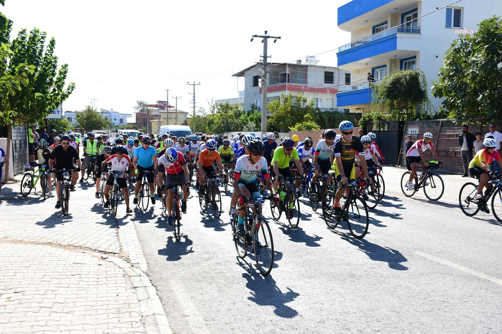 400 BİSİKLETÇİ, GERMENCİK'TE BULUŞTU