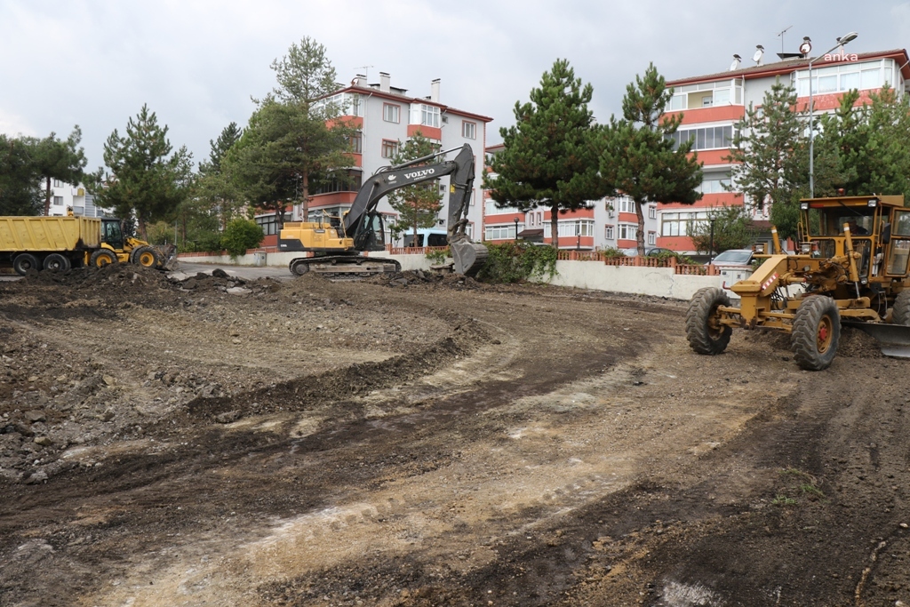 SAFRANBOLU BELEDİYESİ, ASFALT ÇALIŞMALARINI SÜRDÜRÜYOR