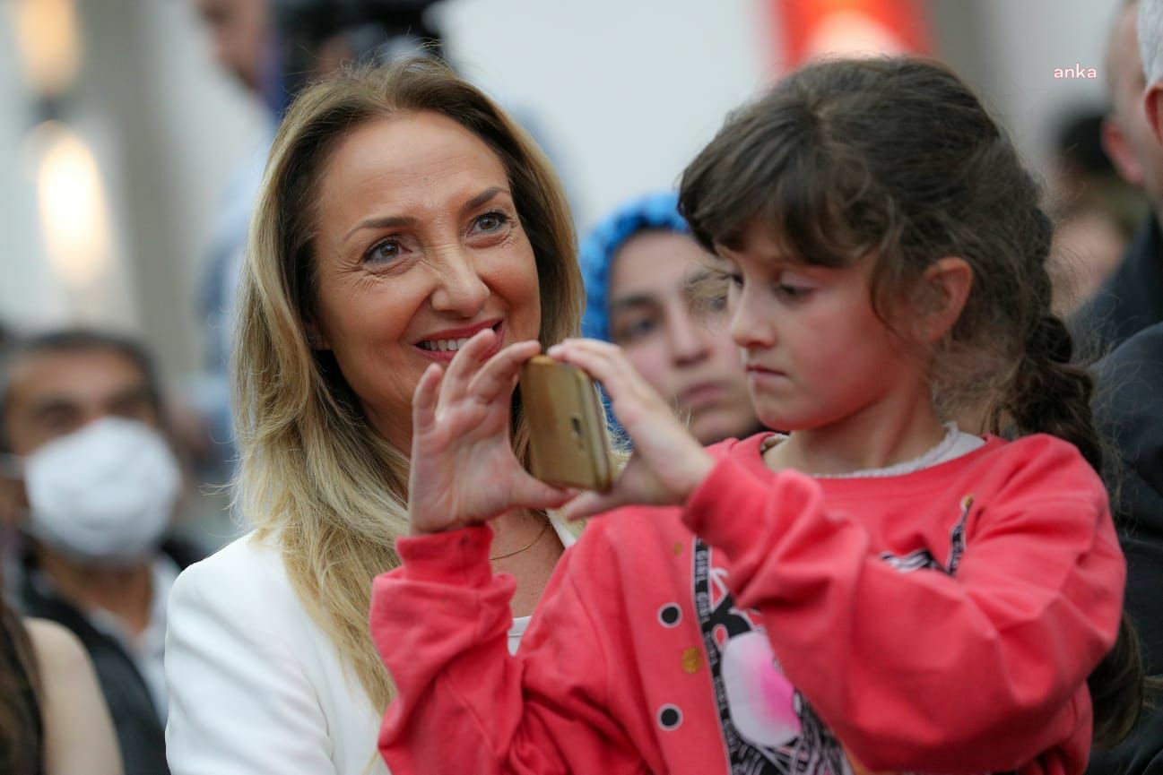 AYLİN NAZLIAKA'DAN İKTİDARA: "KIZ ÇOCUKLARININ EĞİTİM HAKKINDAN MAHRUM EDİLMEMESİ İÇİN ‘EĞİTİMDE FIRSAT EŞİTLİĞİNİ’ SAĞLAYIN"