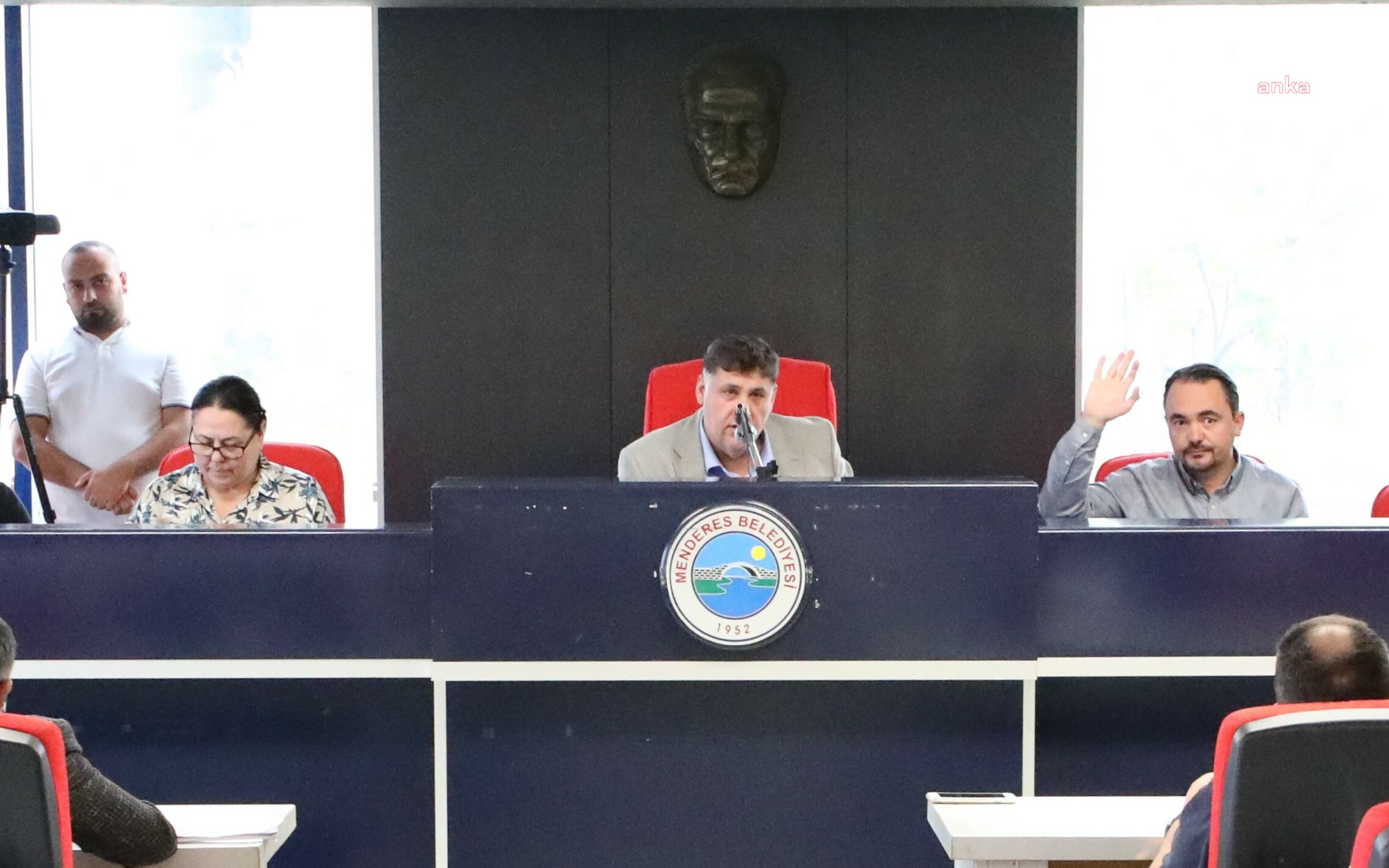 MENDERES BELEDİYESİ, 2023 BÜTÇESİNİ 474 MİLYON TL OLARAK BELİRLEDİ
