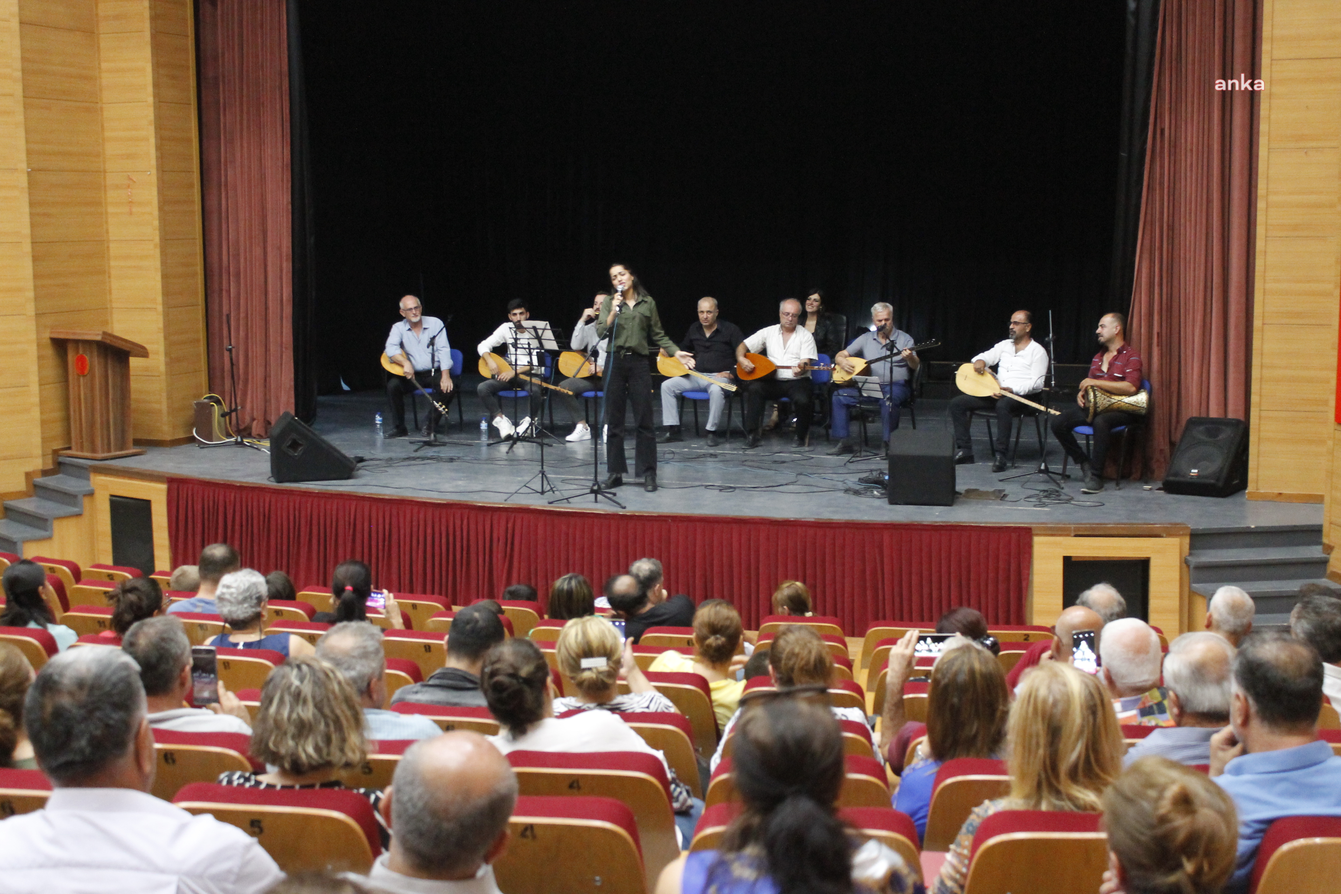 SAMANDAĞ’DA TÜRK HALK MÜZİĞİ KONSERİ