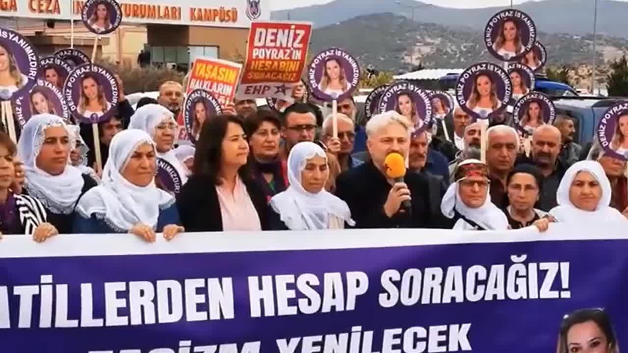DENİZ POYRAZ DAVASI'NDA DURUŞMA SALONUNA GİRMEK İSTEYEN AVUKATLARA TOMALI, BİBER GAZLI MÜDAHALE