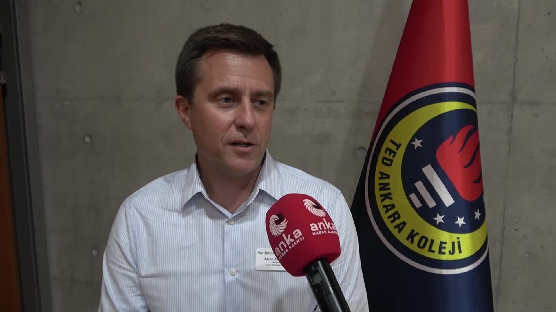 NORTHWESTERN ÜNİVERSİTESİ’NDEN AARON ZDAWCZYK: ÇOK SAYIDA TÜRK ÖĞRENCİMİZ VAR. BU İNSANLAR ŞU AN TÜRKİYE'DE TOPLUMUN BİRÇOK FARKLI KESİMİNE KATKIDA BULUNAN KİŞİLER