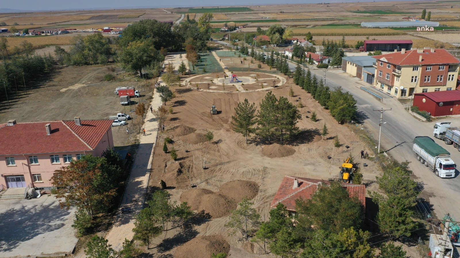 BÜYÜKŞEHİR’DEN İLÇELERE İKİ BÜYÜK PARK
