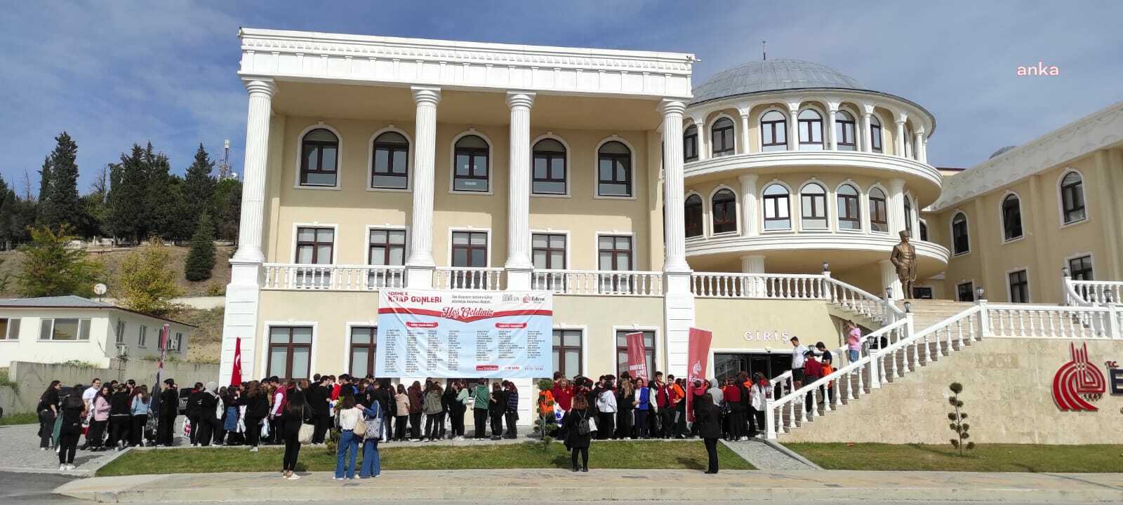EDİRNE 8. KİTAP GÜNLERİ 40 BİN ZİYARETÇİ AĞIRLADI