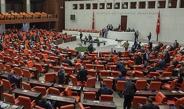 TBMM BAŞKANLIĞI SEÇİMİNDE BİRİNCİ TUR SONUÇLANDI