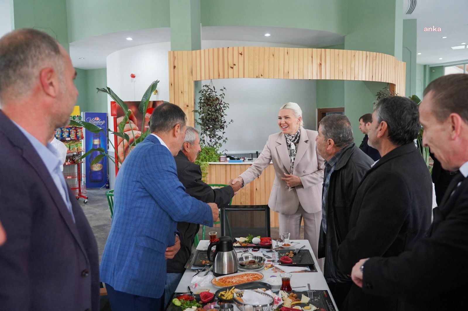BİLECİK BELEDİYE BAŞKAN V. SUBAŞI’NDAN MUHTARLAR GÜNÜNE ÖZEL KUTLAMA