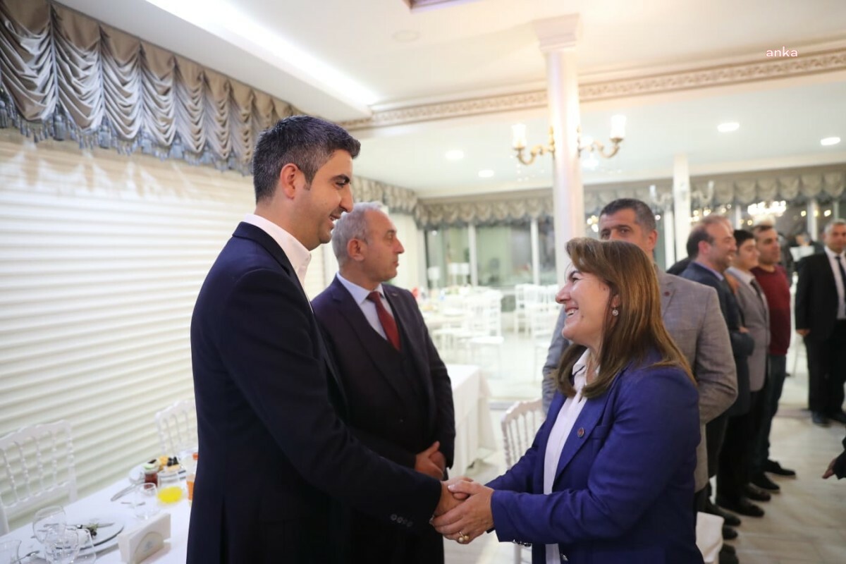19 EKİM MUHTARLAR GÜNÜ KARTAL’DA BİR DİZİ ETKİNLİKLE KUTLANDI
