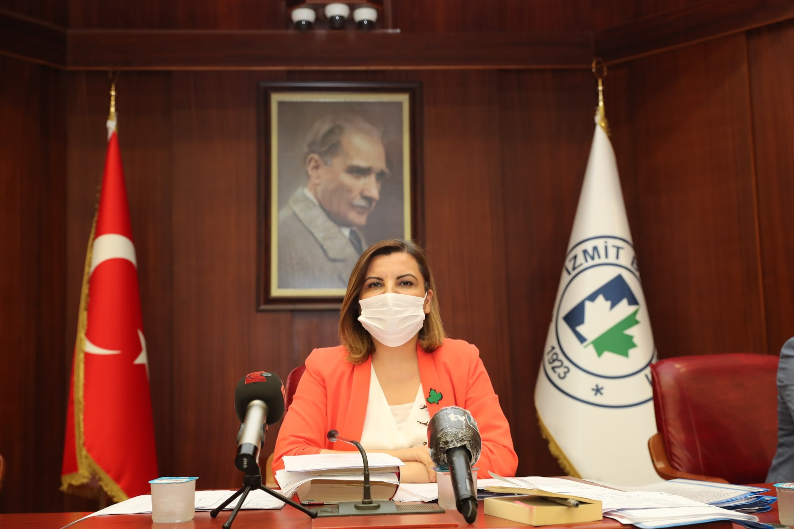 İZMİT'E HEM HALK SÜT MÜJDESİ HEM TELEFERİK SÜRPRİZİ