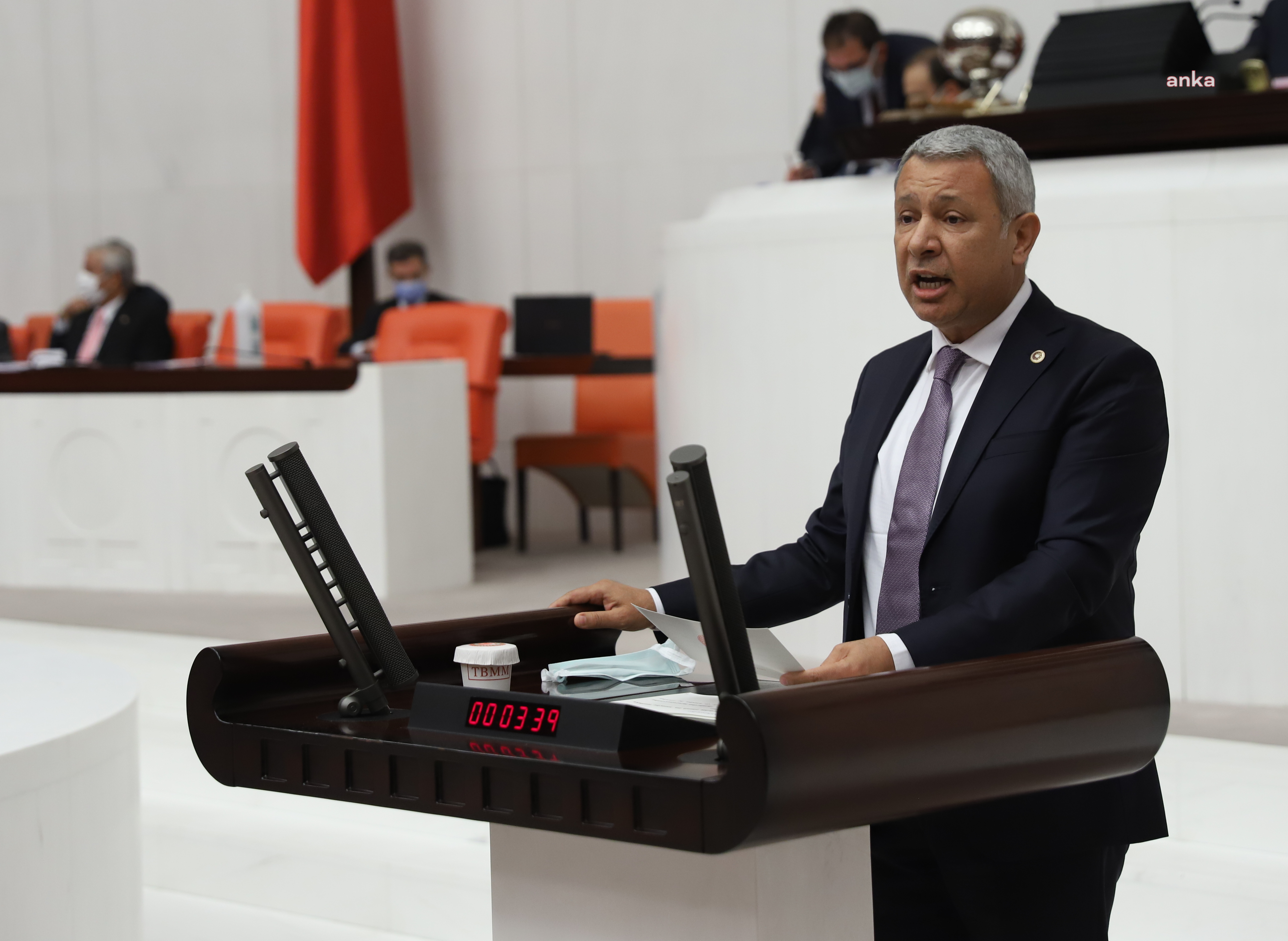 ORHAN SÜMER’DEN BAKAN SOYLU’YA: “SON İKİ SENE İÇERİSİNDE ALACAK-VERECEK İLİŞKİSİ NEDENİYLE KAYIT ALTINA ALINAN KAÇ ADLİ VAKA GERÇEKLEŞMİŞTİR?”